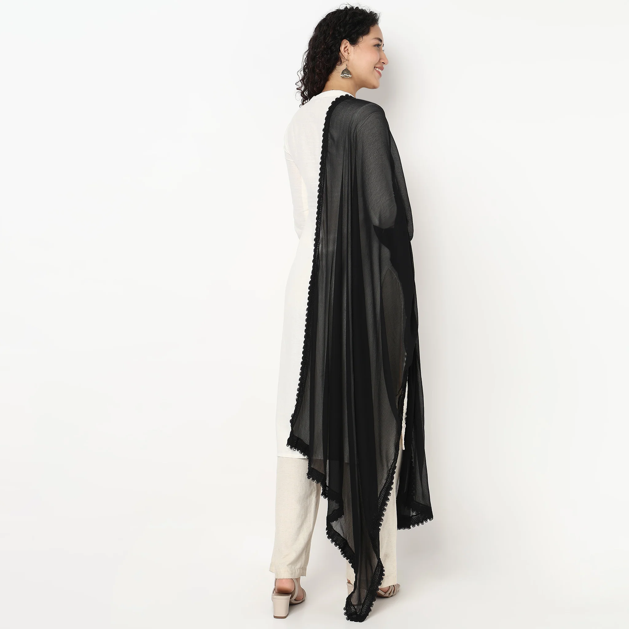 4 Side Lace Chiffon Dupatta - Image 11
