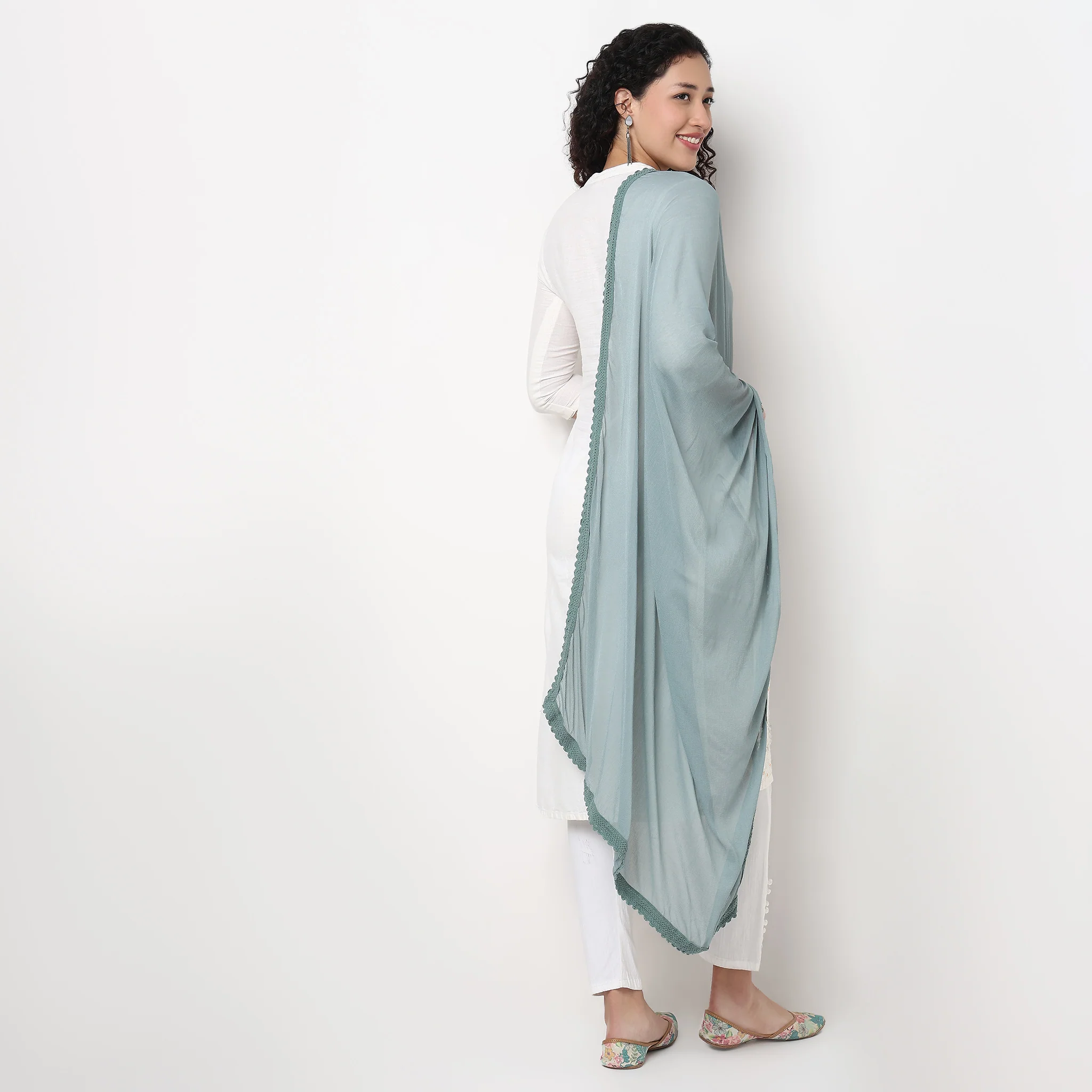4 Side Lace Chiffon Dupatta - Image 23