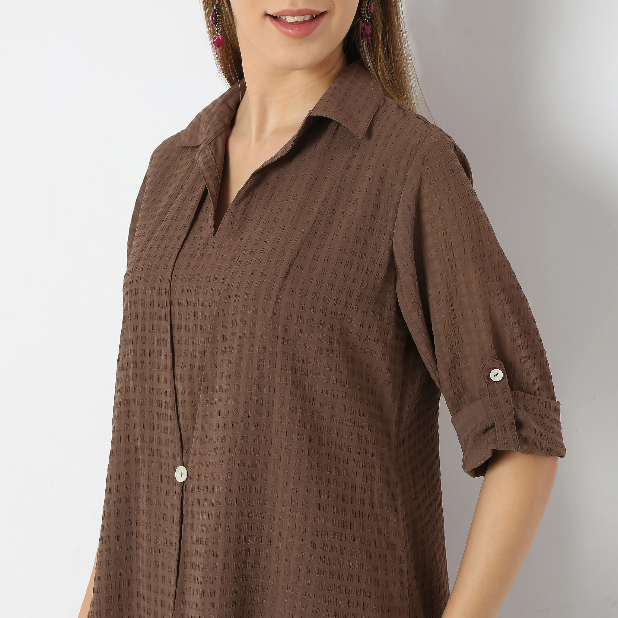 A-Line Centre Box Pleat Kurta With Short Collar And Pant Set - Image 11