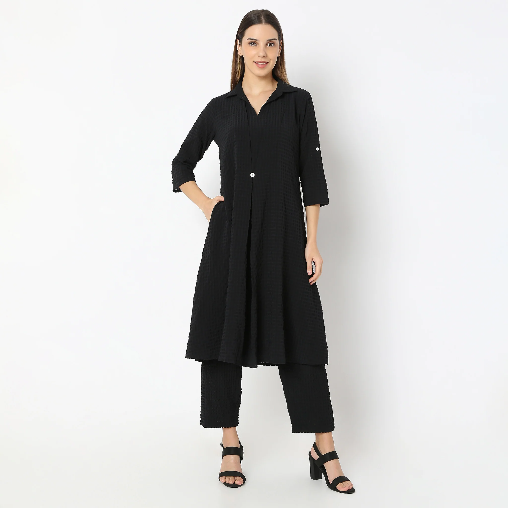 A-Line Centre Box Pleat Kurta With Short Collar And Pant Set - Image 2