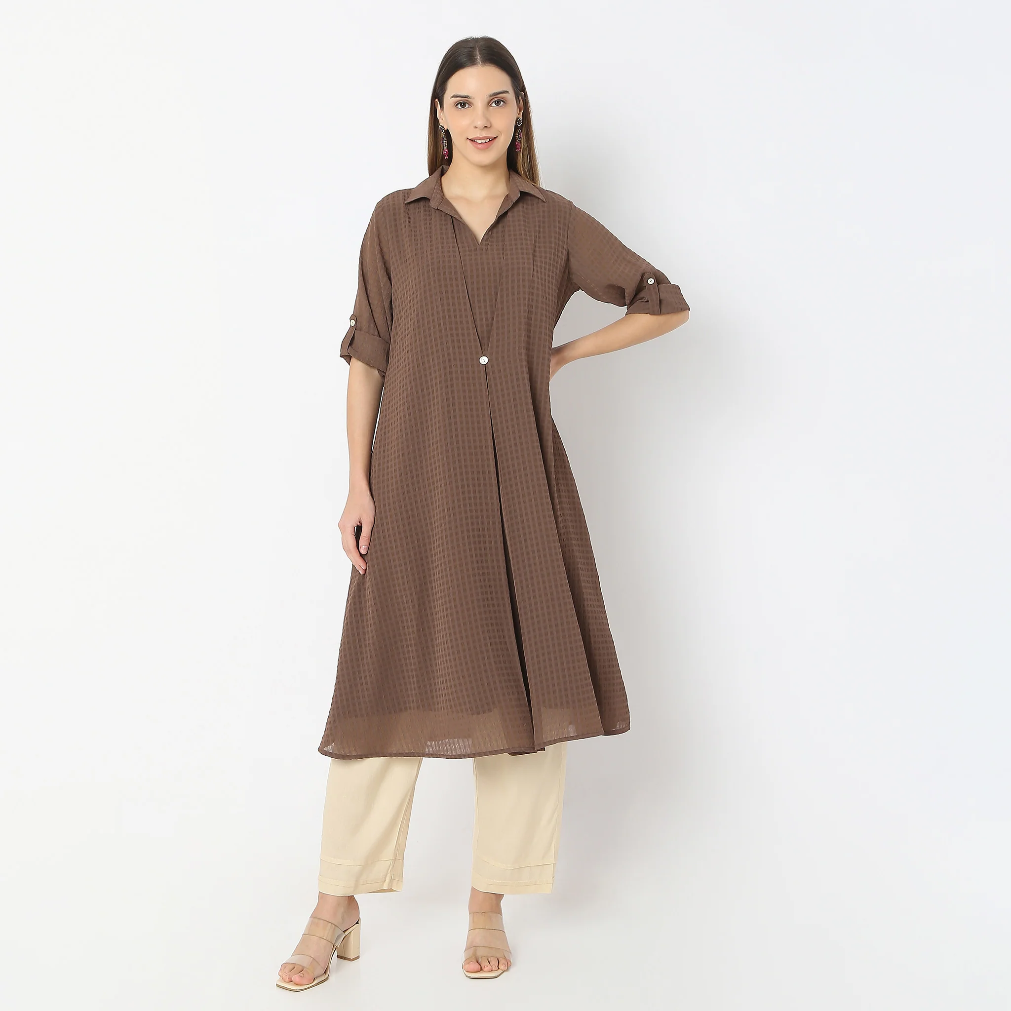 A-Line Centre Box Pleat Kurta With Short Collar And Pant Set - Image 9