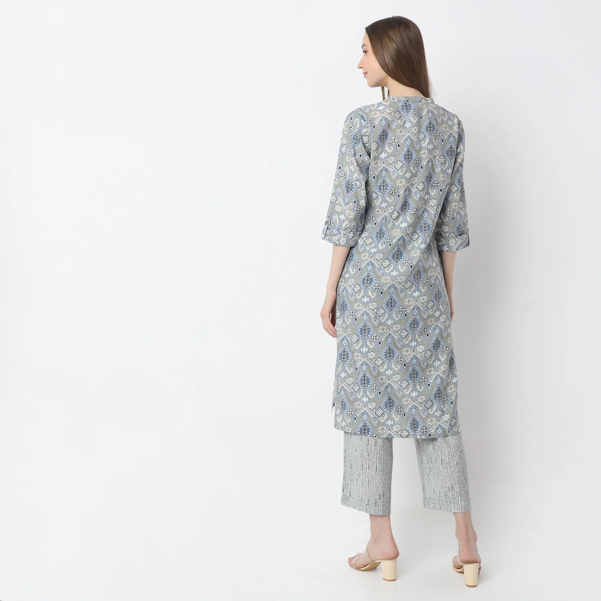 A-Line Printed Band Collar Kurta With Pant Set - Image 3