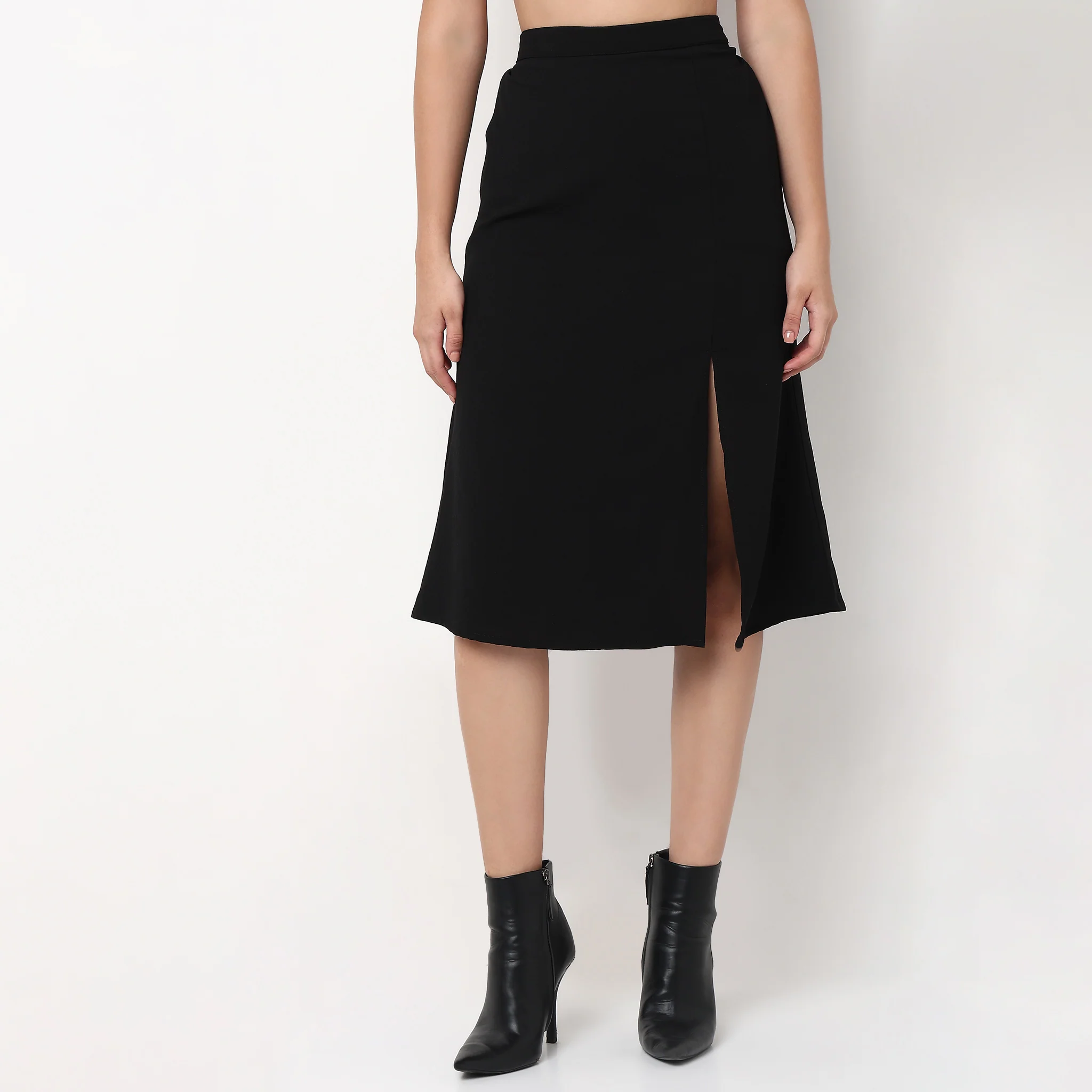 A-Line Printed Skirt with Slit - Image 2