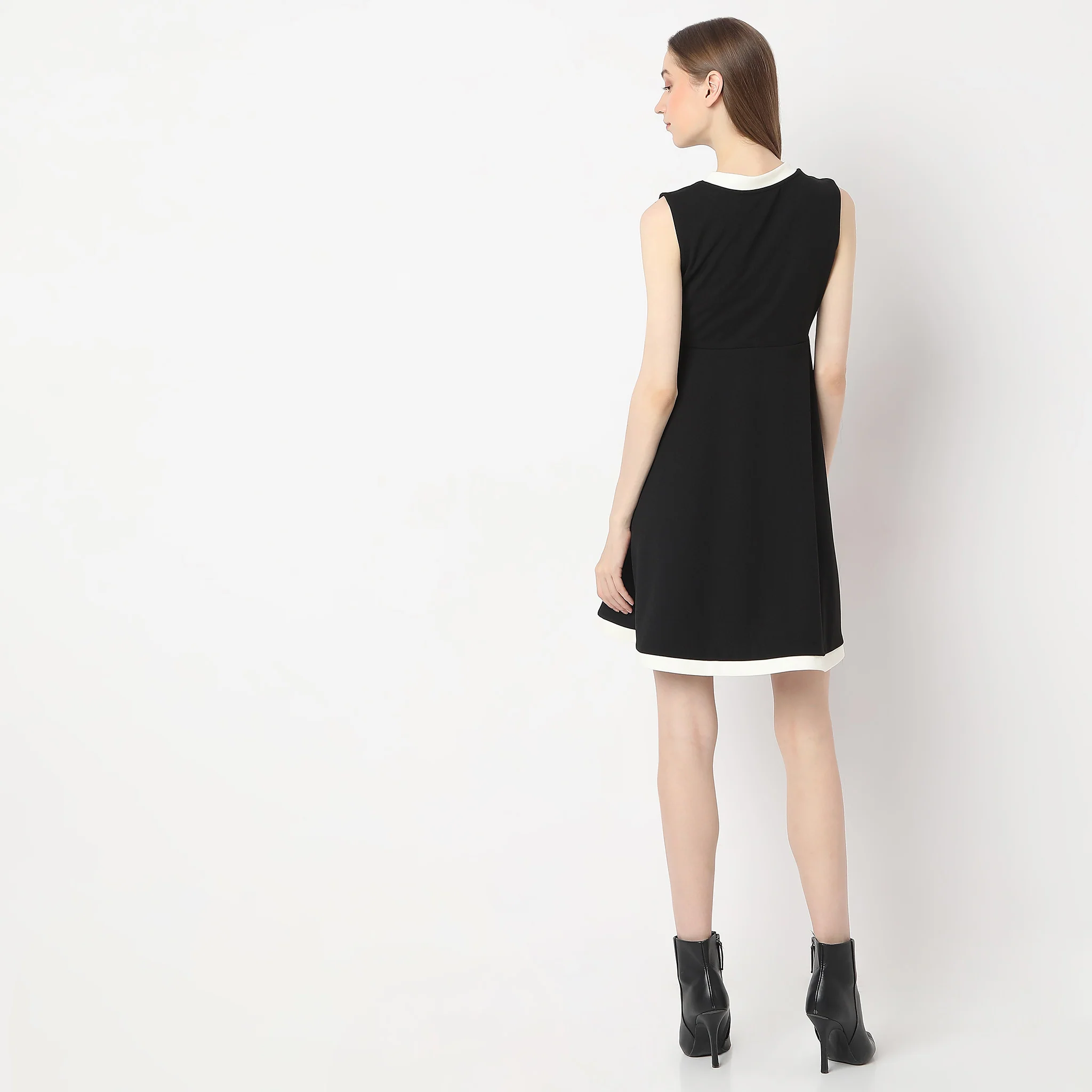 Above Knee Flared Button Betty Dress - Image 3