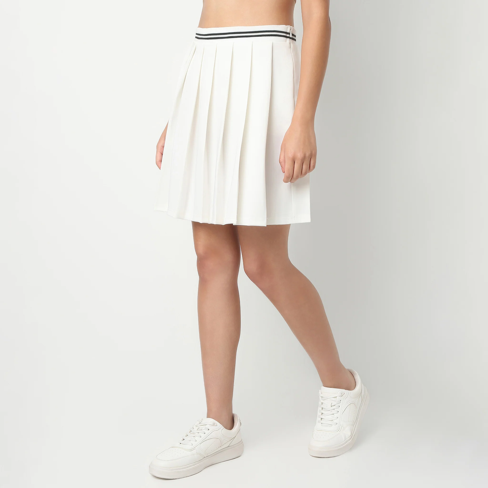 Above Knee High Rise Flared Pleated Skirt - Image 5