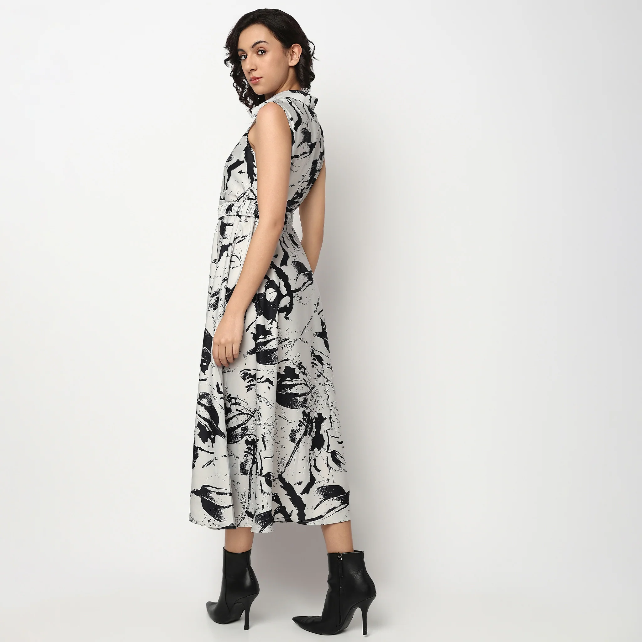 Abstract Print Shirt Collar Dress with Belt - Image 3