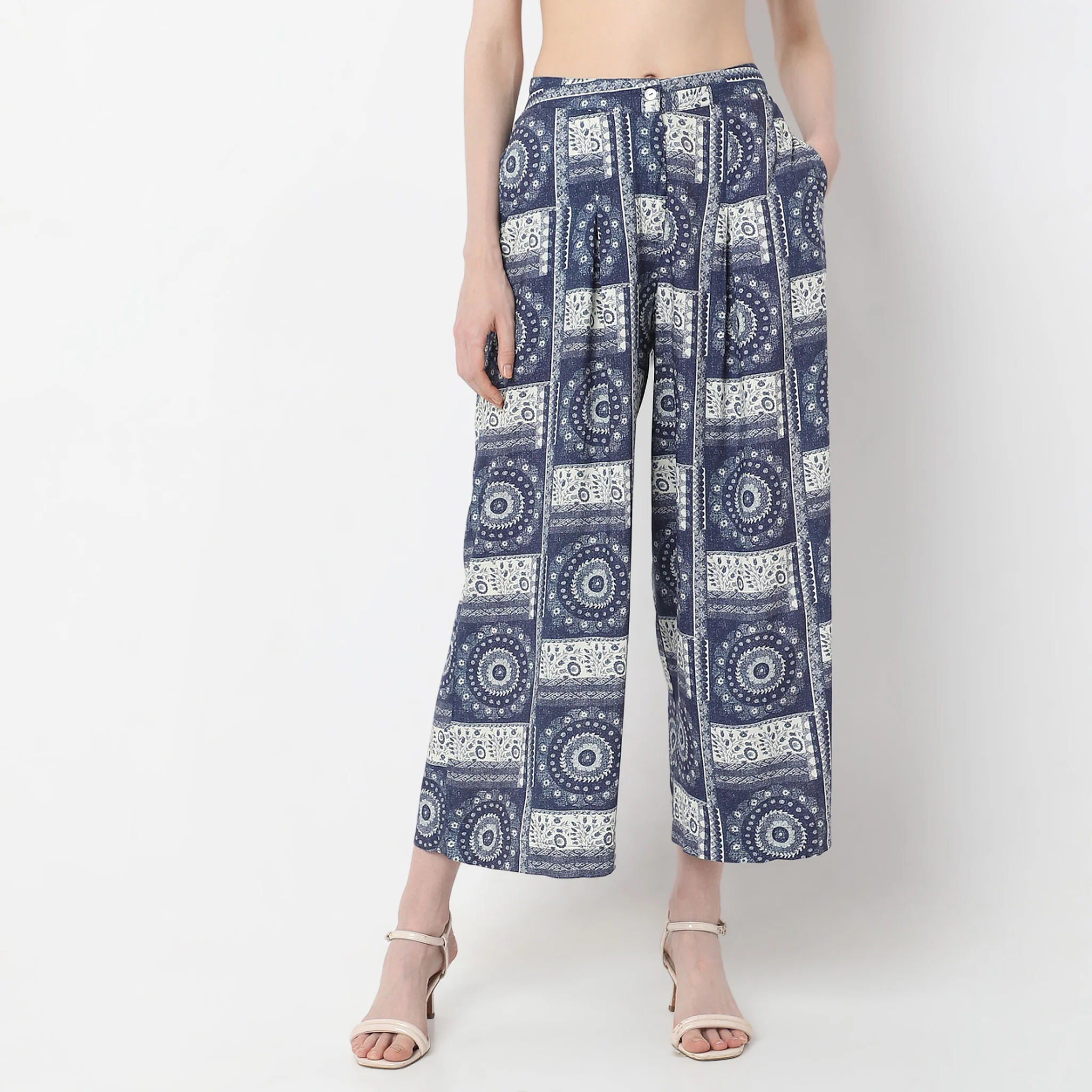 Abstract Print High Rise Straight Fit Culottes - Image 2