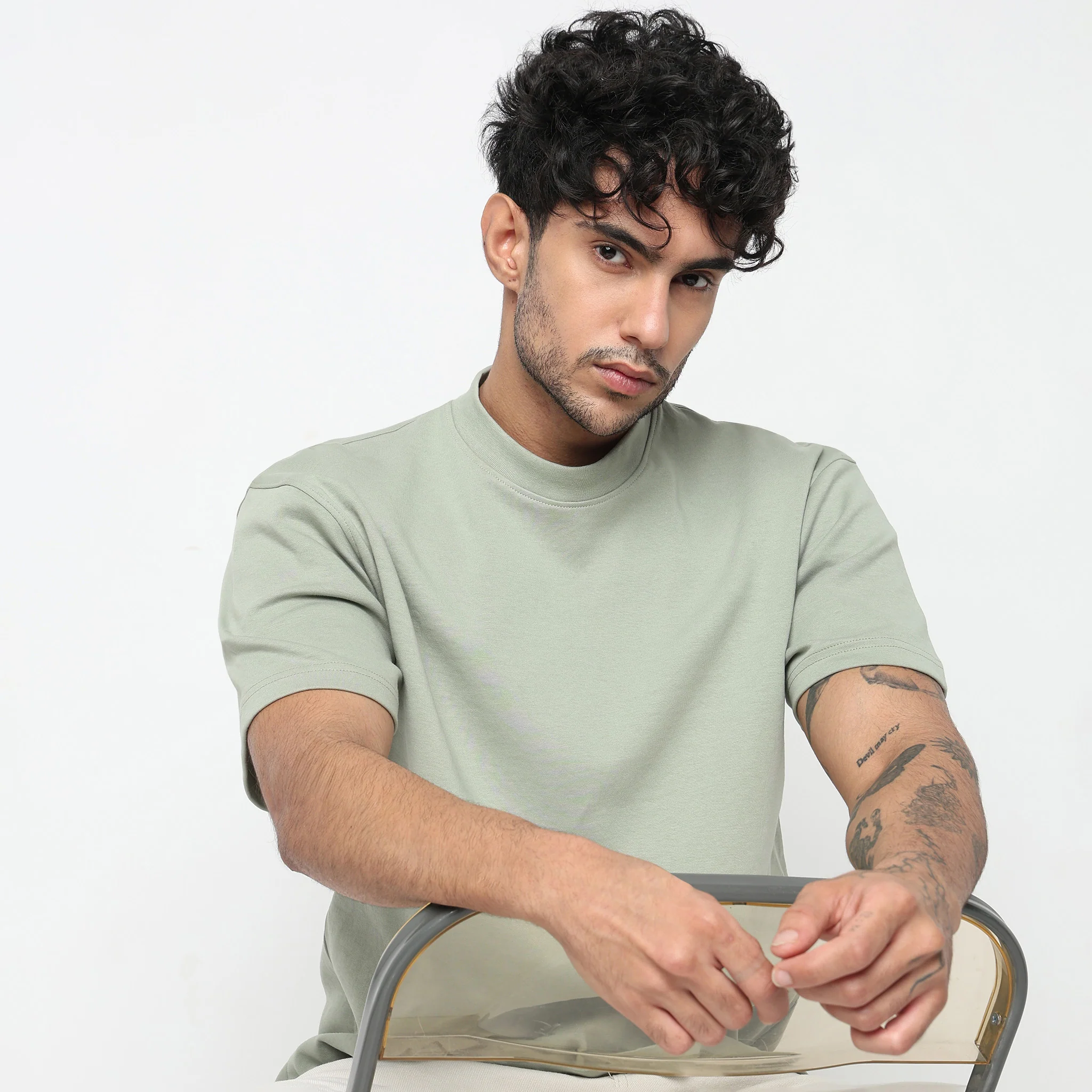 Airess Oversize Solid T-Shirt - Image 6