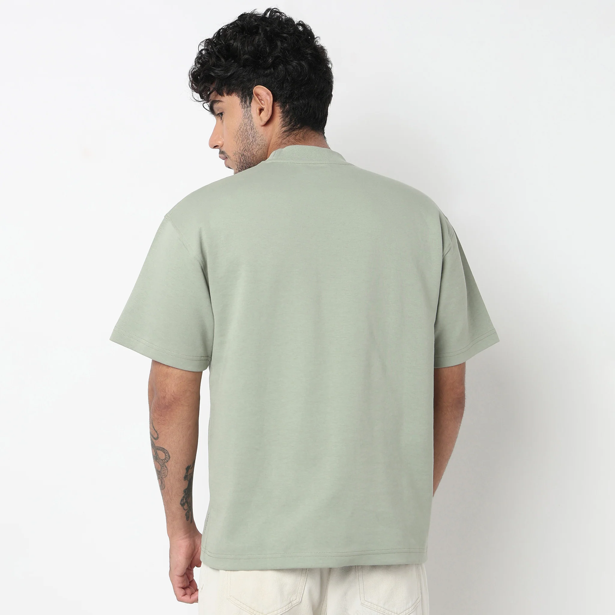 Airess Oversize Solid T-Shirt - Image 8