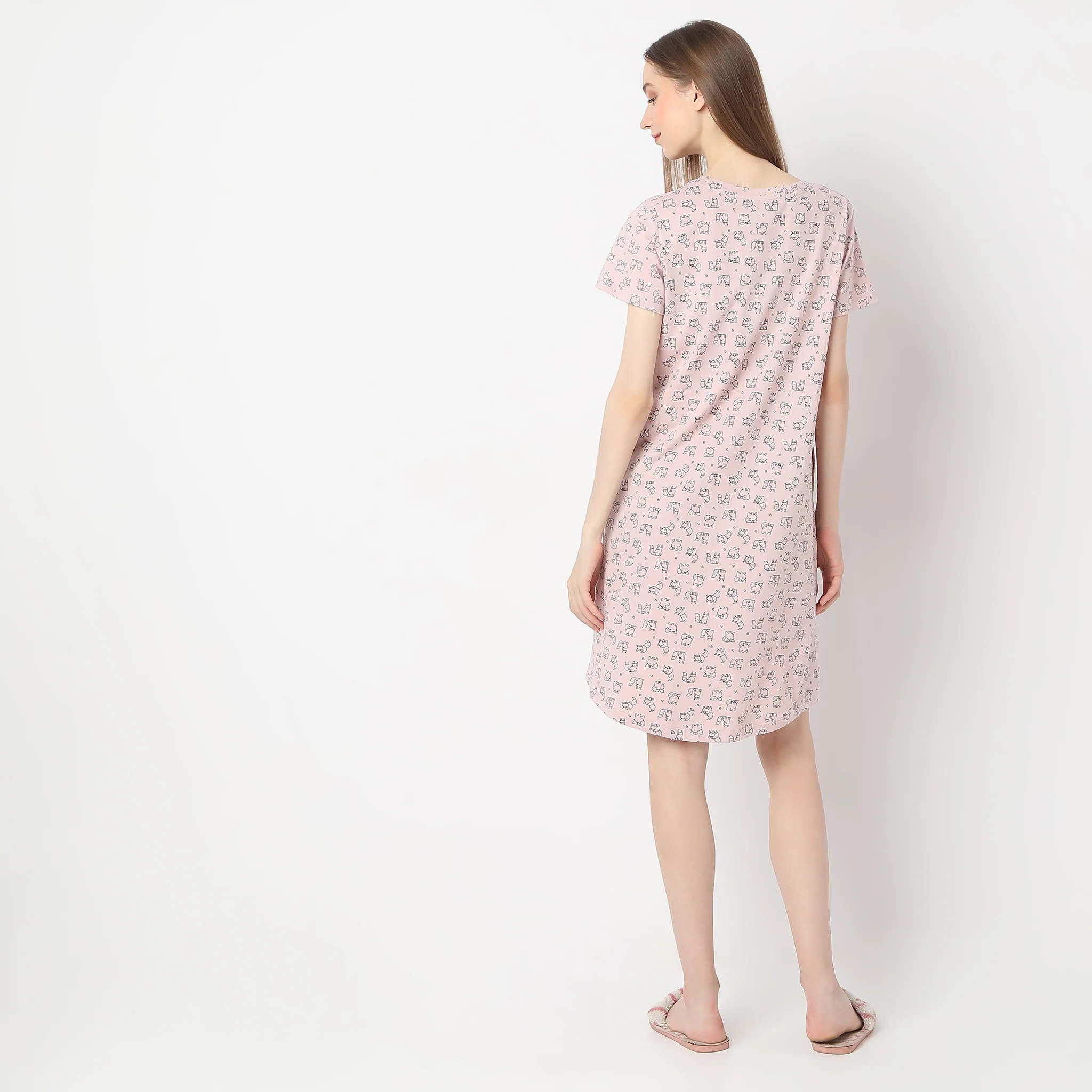 Animal Print Above Knee Short Sleeve Gown - Image 3