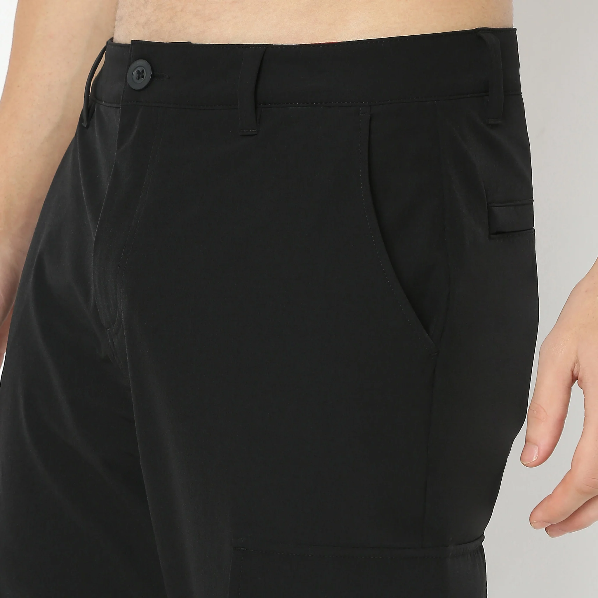 Ultra Light Weight Nylon Blend Relaxed Fit Cargo Pants With Utility Pockets - Image 4