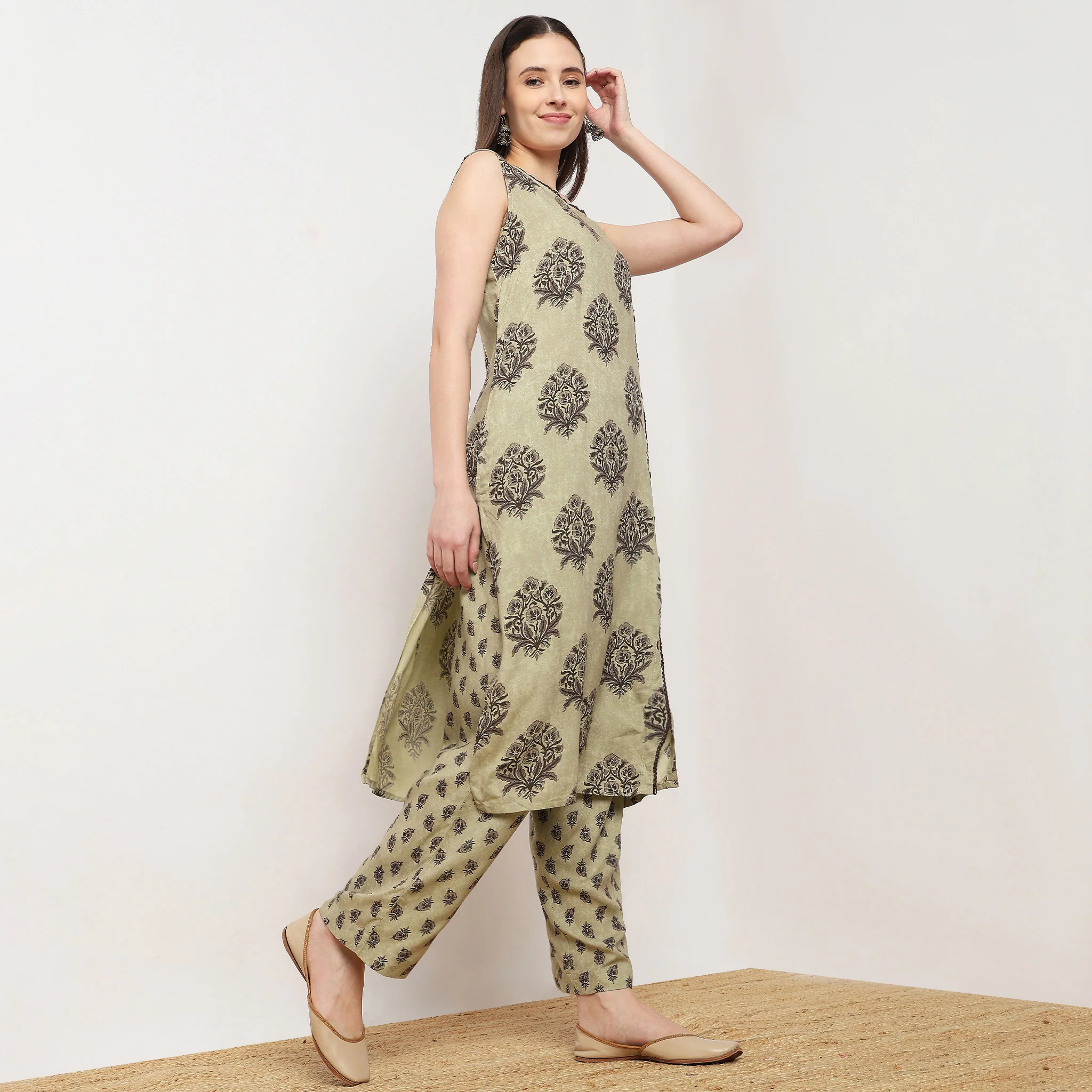 Ankle Length Printed Straight Pants