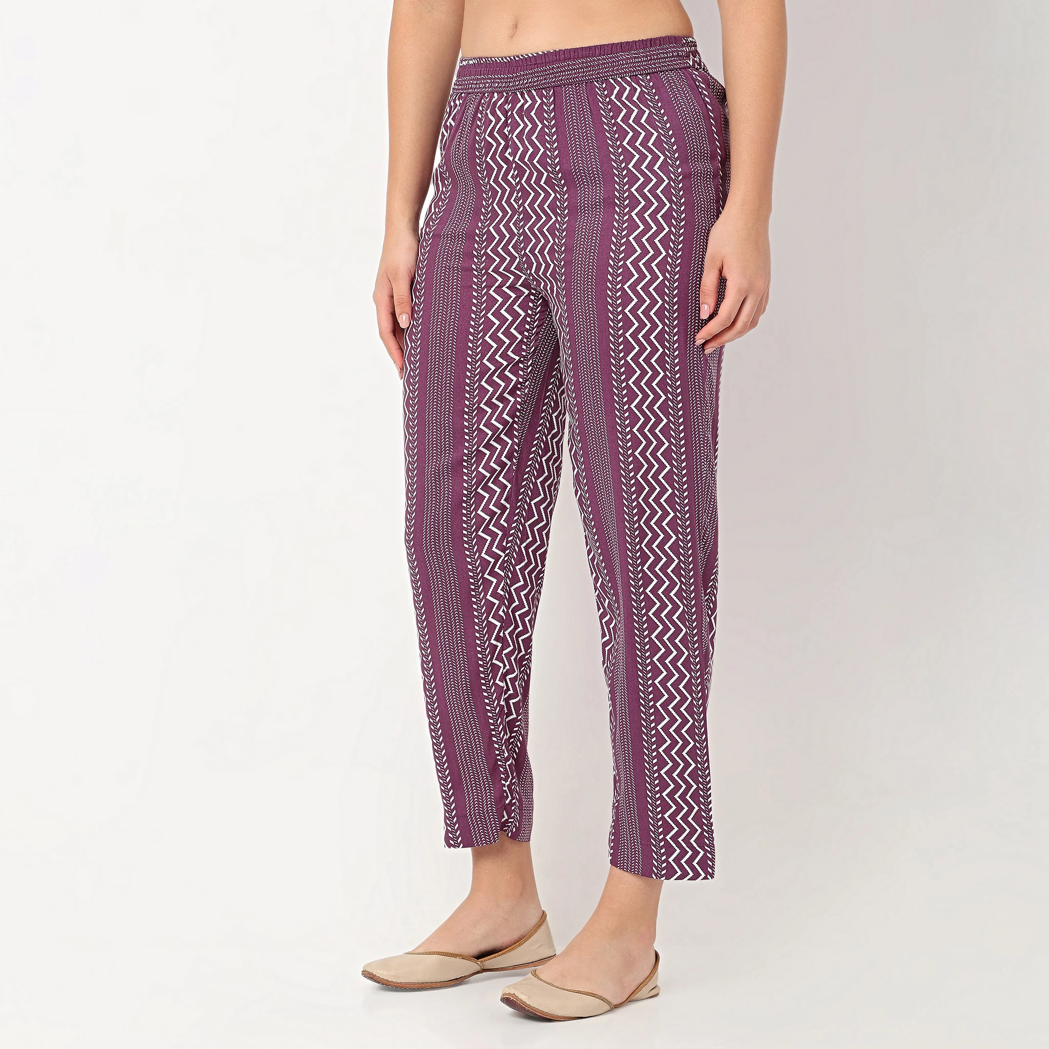 Ankle Length Printed Straight Pants - Image 5