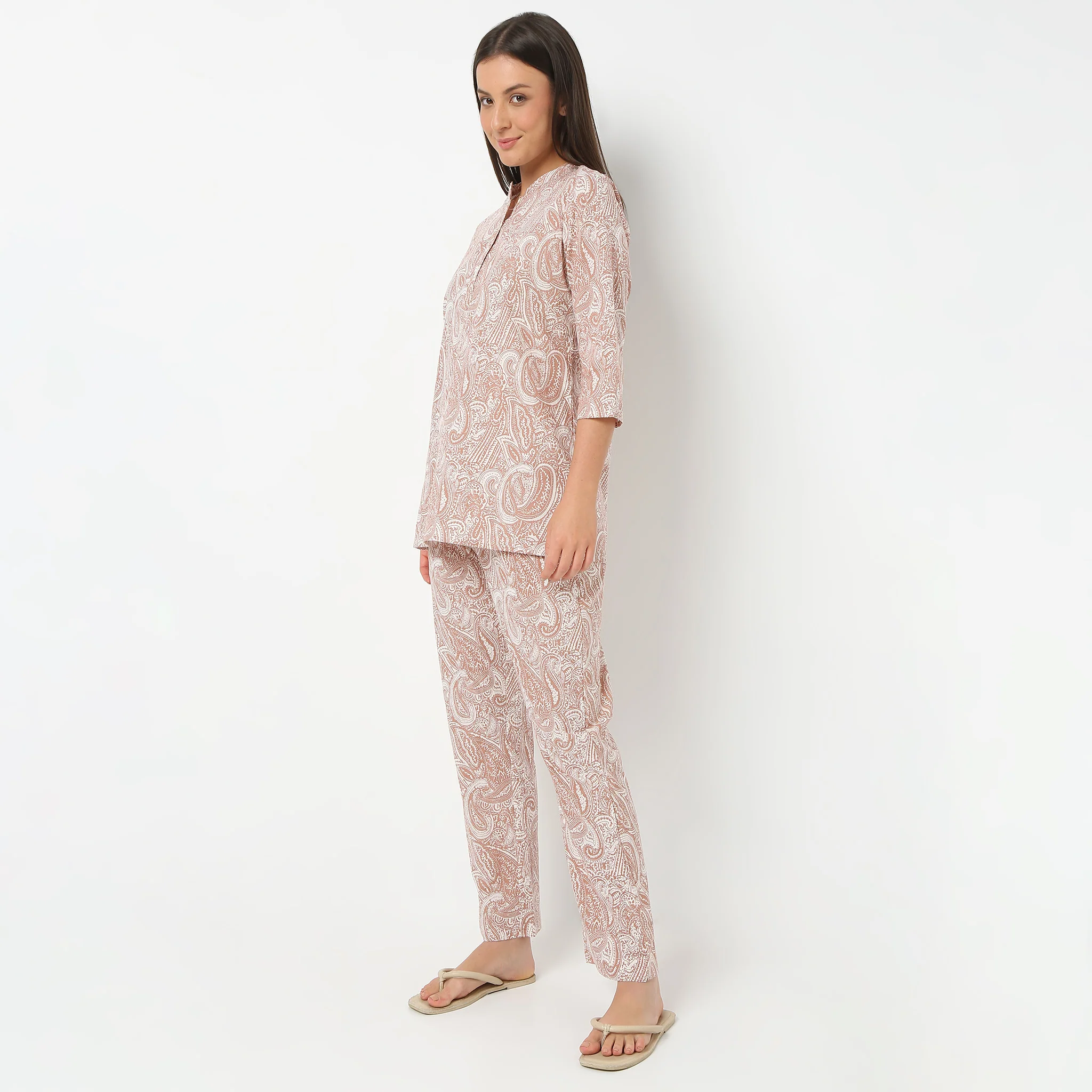 Band Collar Three-Fourth Sleeve Printed Jaipuri Top With Pyjama Sleepwear Set - Image 5