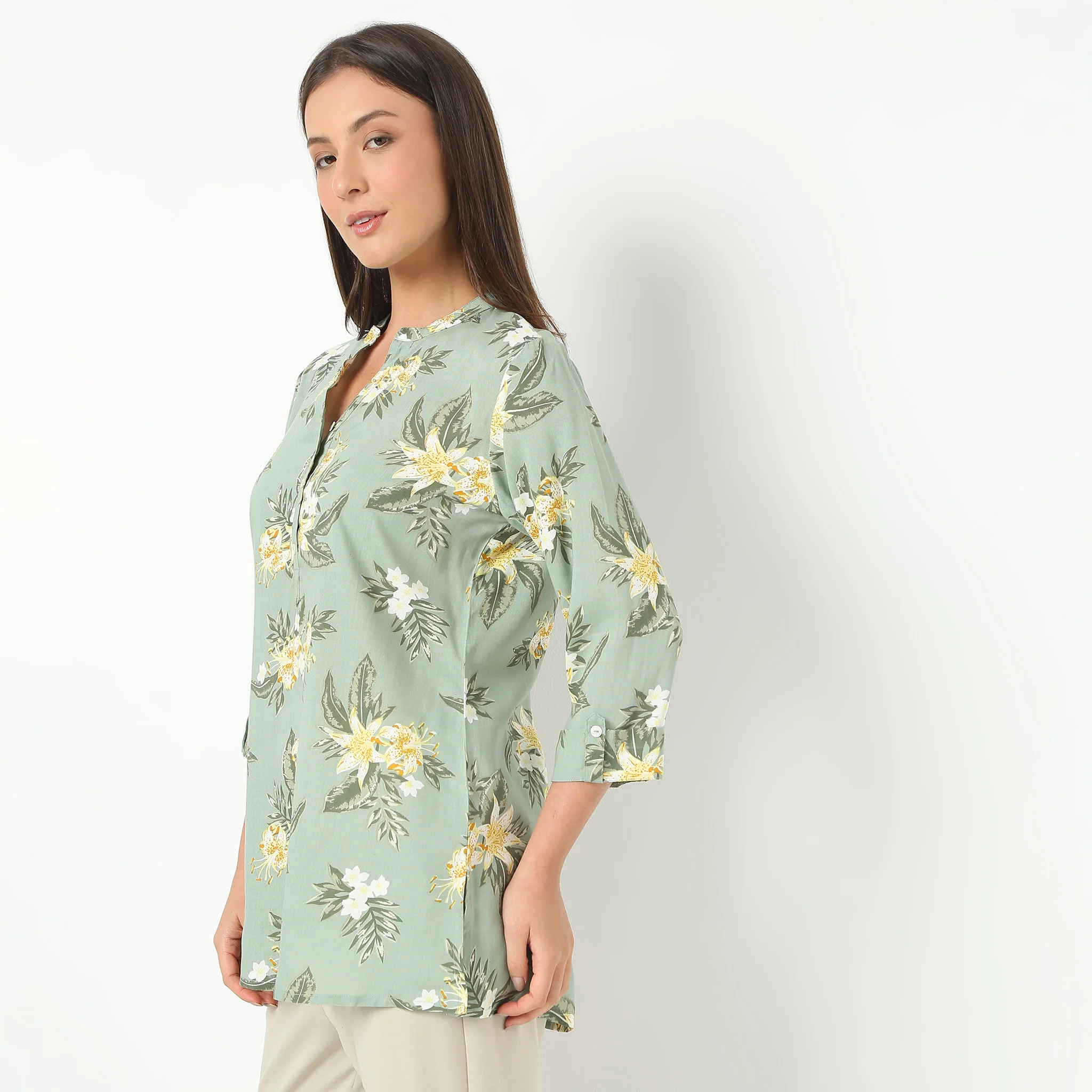 Band Neck Three-Fourth Sleeve Printed Straight Fit Short Kurta - Image 5