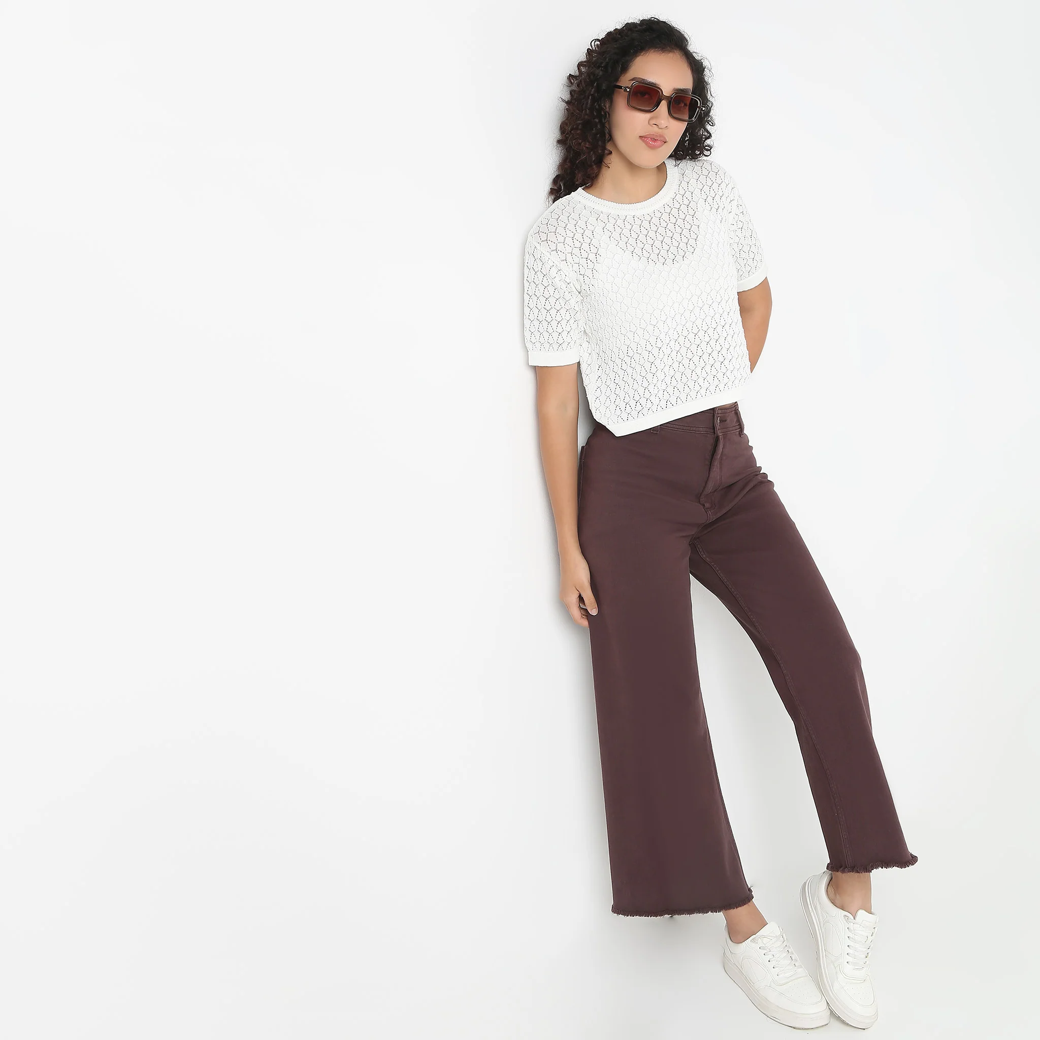 Betty Cropped Fashion Round Neck Tee