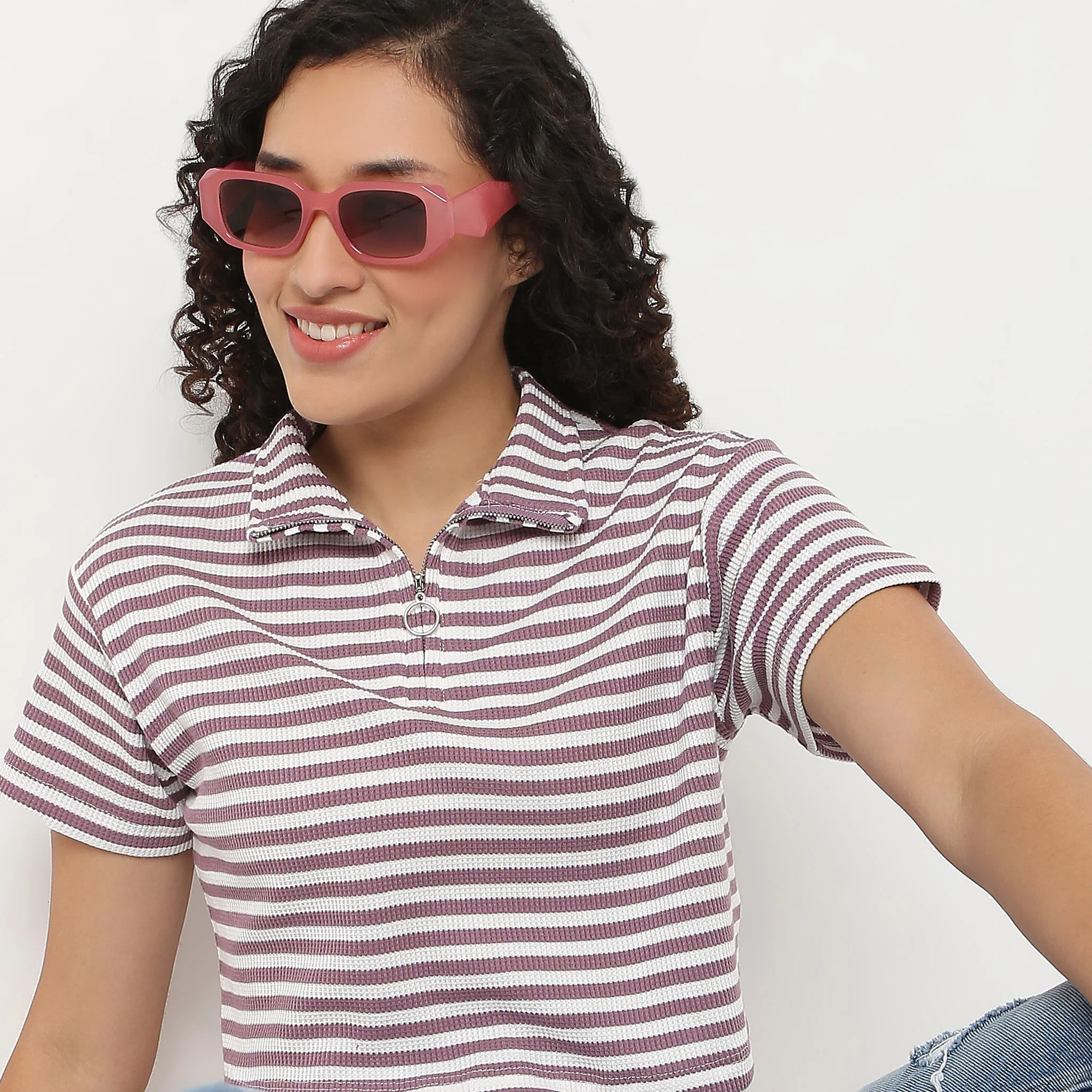 Striped Boxy Fit T-Shirt With Zipper - Image 9