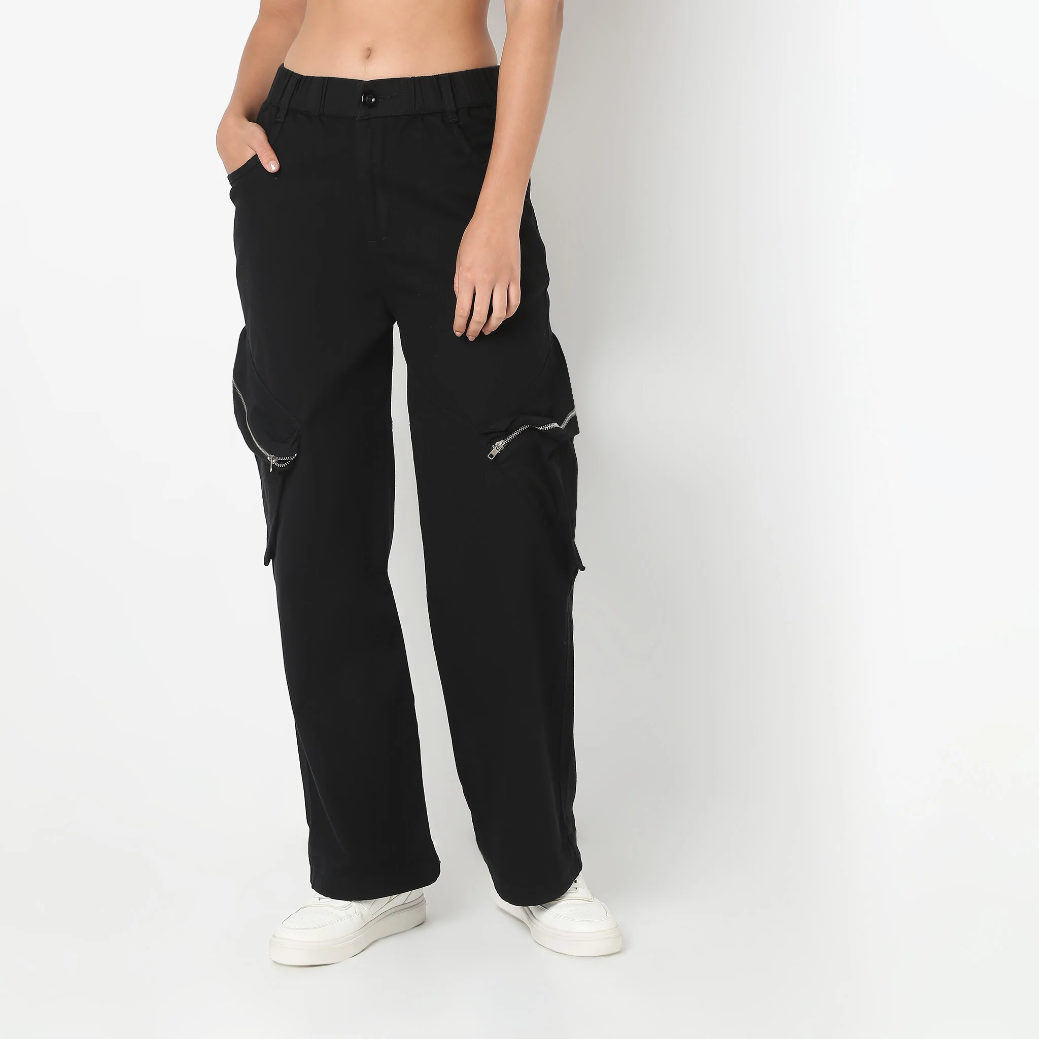 Betty Fashion Pant With Patch Pockets - Image 2