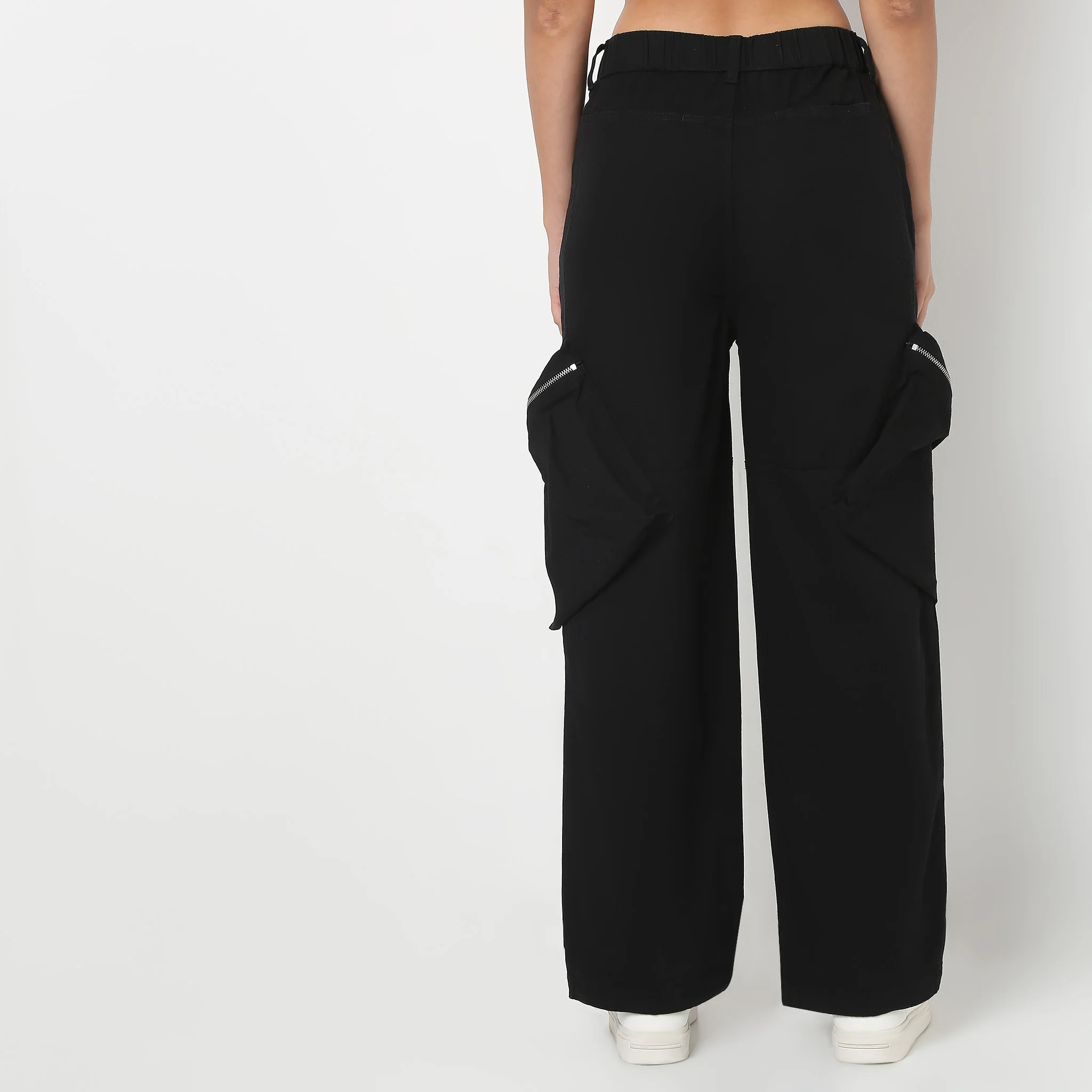 Betty Fashion Pant With Patch Pockets - Image 3