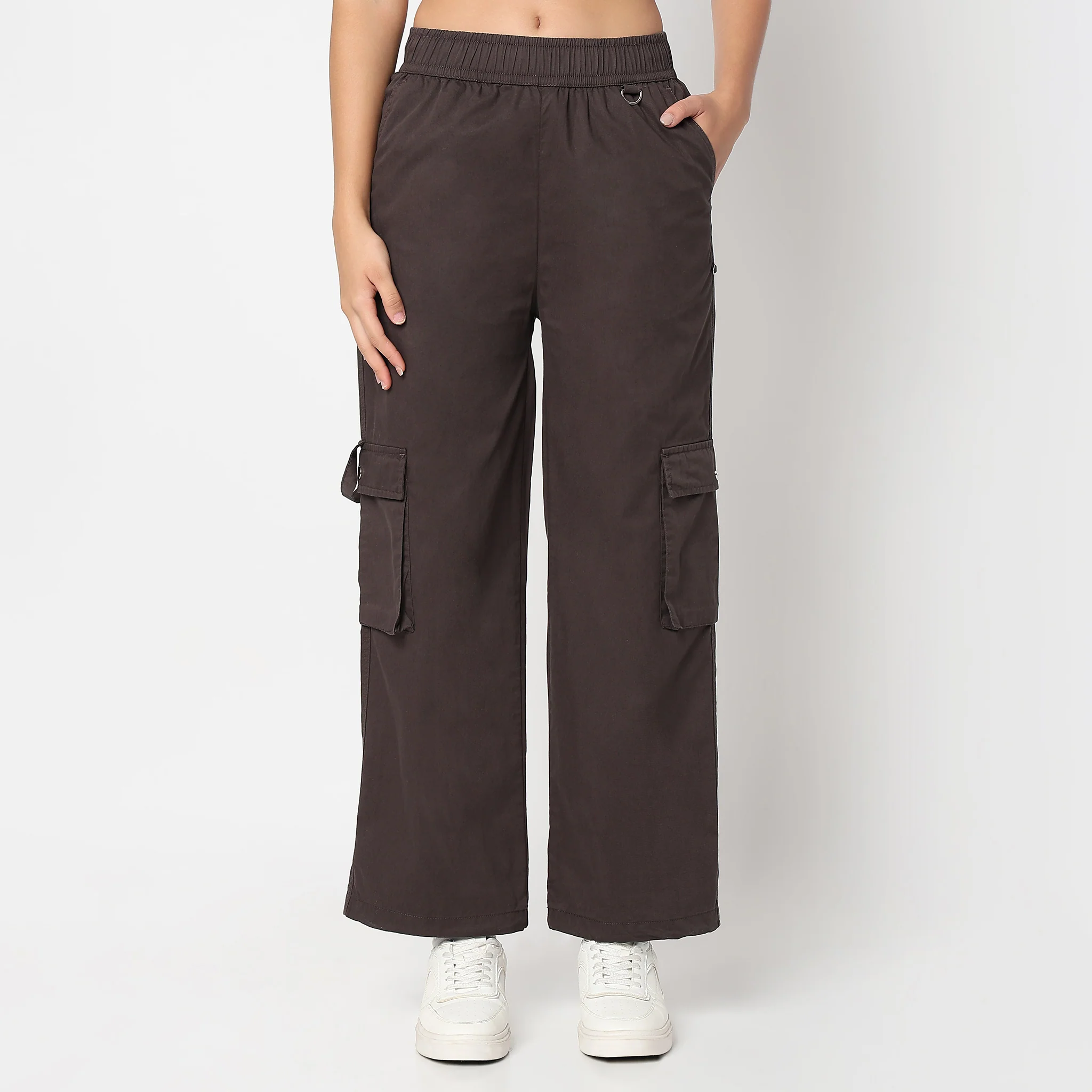 Betty Fashion Pants With Patch Pockets And Silver Rivet Detail - Image 2