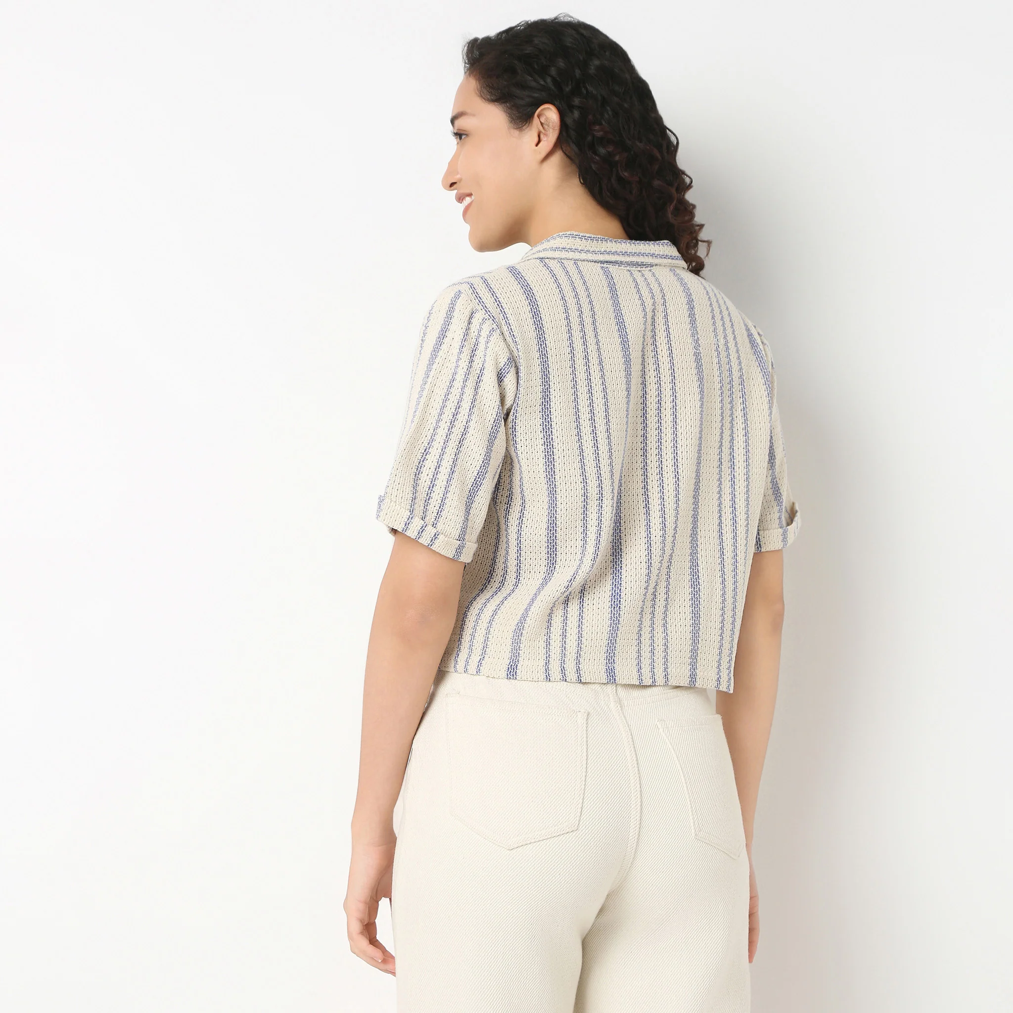 Betty Shirt With Lapel Collar And Stripe Print - Image 3