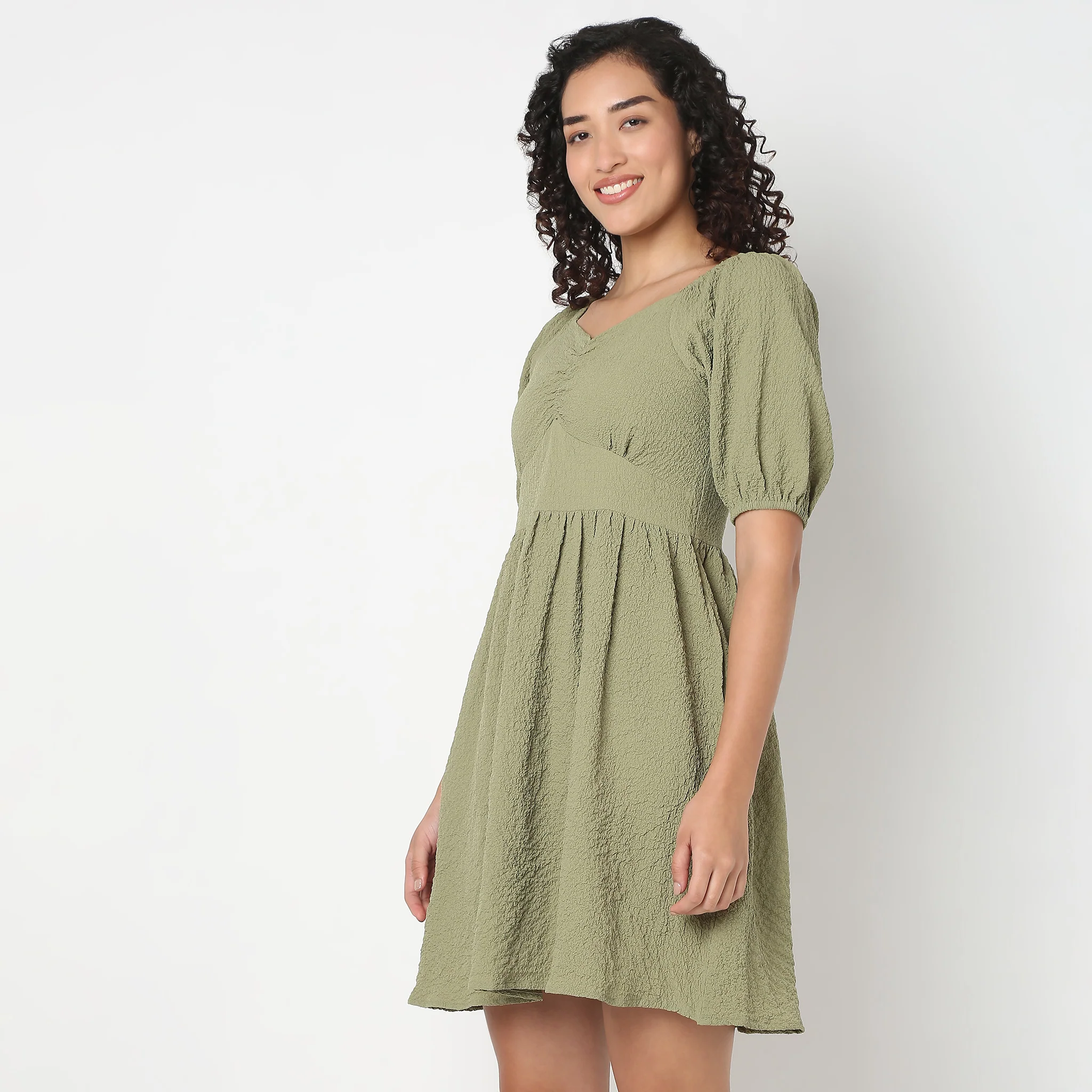 Betty Trendy Flare Dress - Image 5