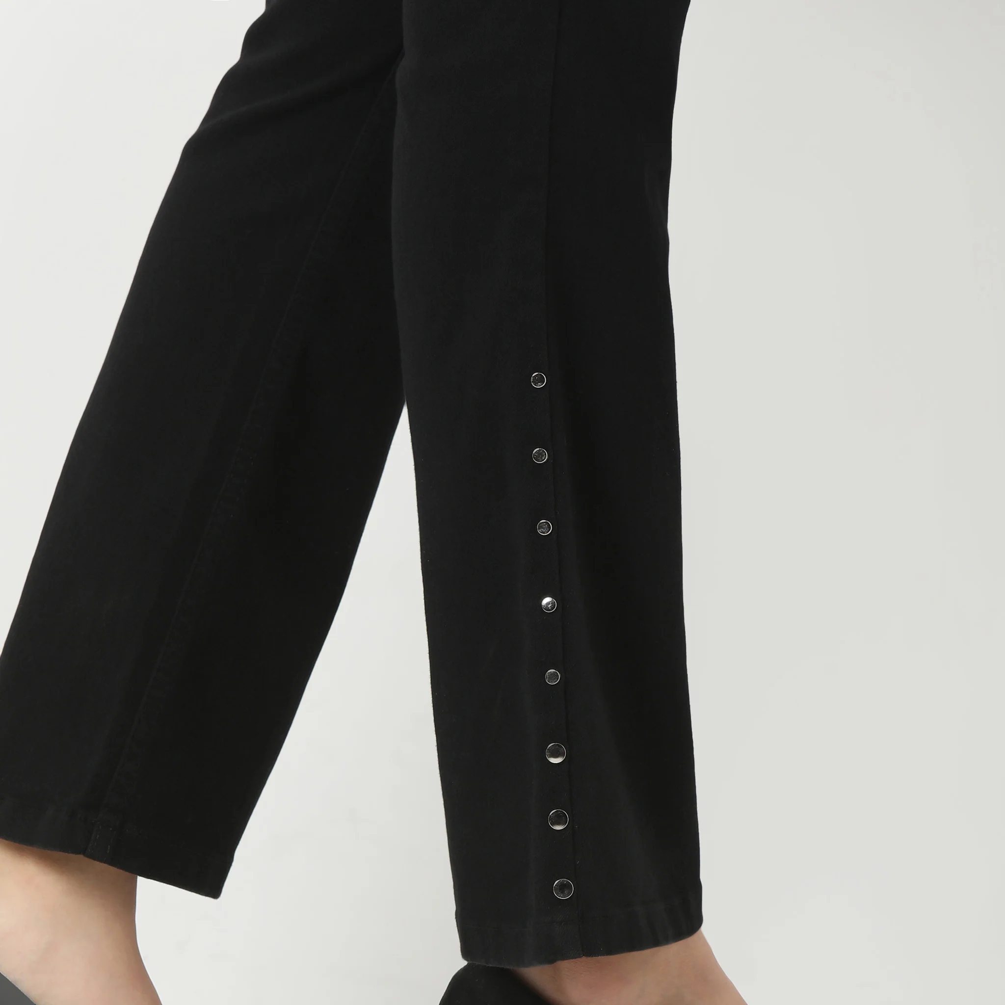 Black Denim Bootcut With Bottom Peral Look - Image 4