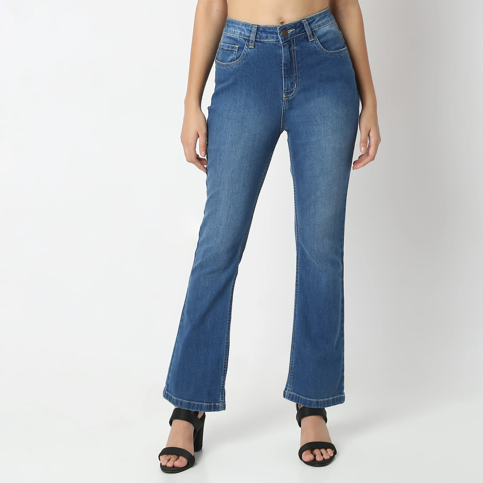 Highwaist Bootcut Clean Look High Rise Jeans - Image 12