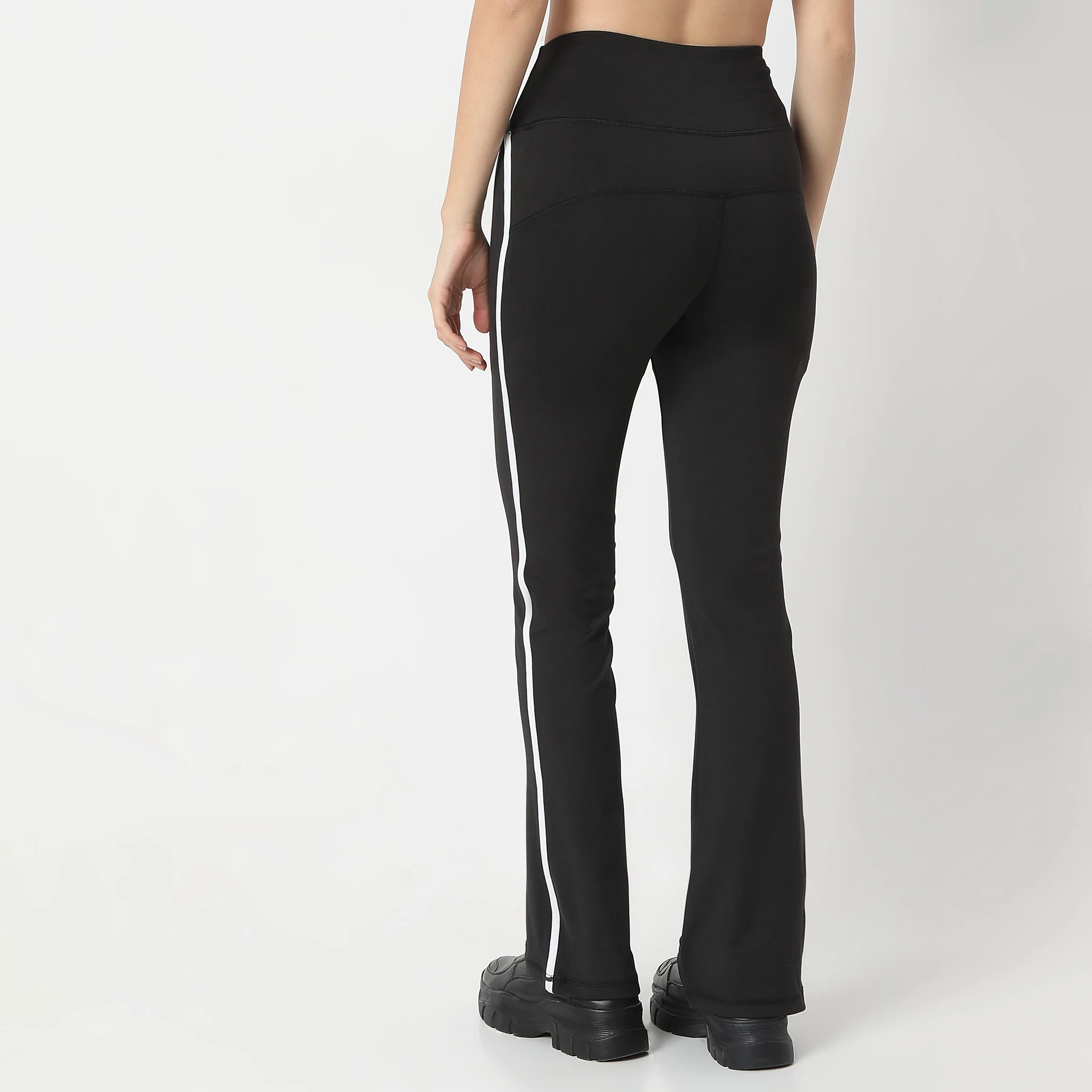 Boot Cut Ankle Length High Rise Leggings - Image 3
