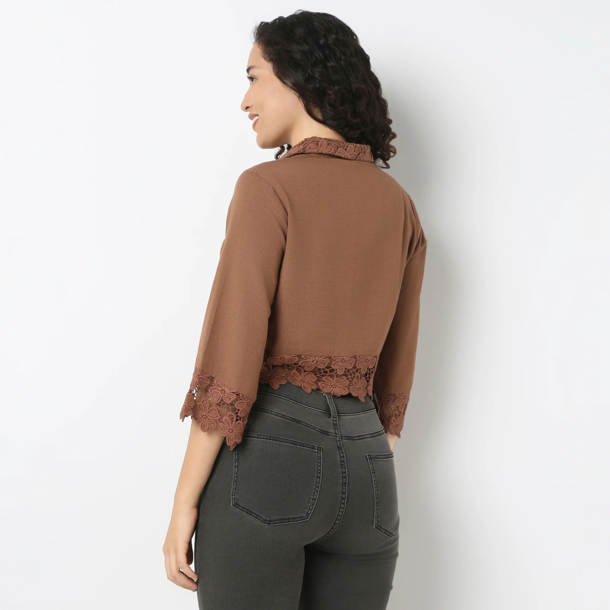 Boxy Crop Shirt With Lace Detailing - Image 3
