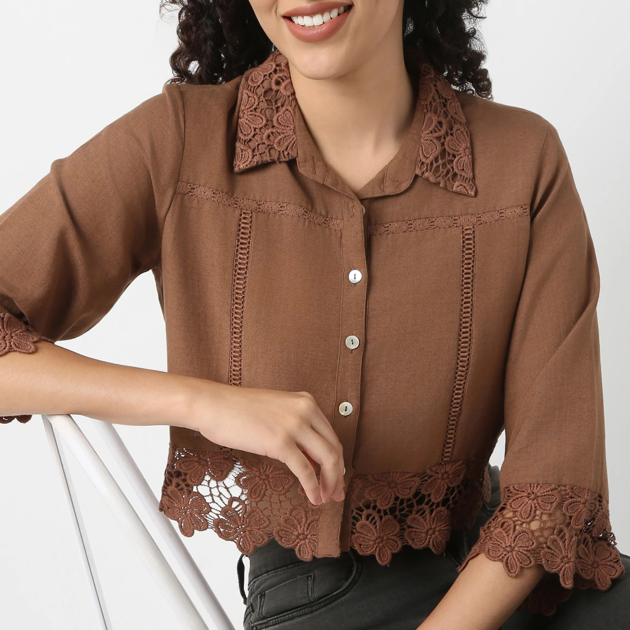 Boxy Crop Shirt With Lace Detailing - Image 4