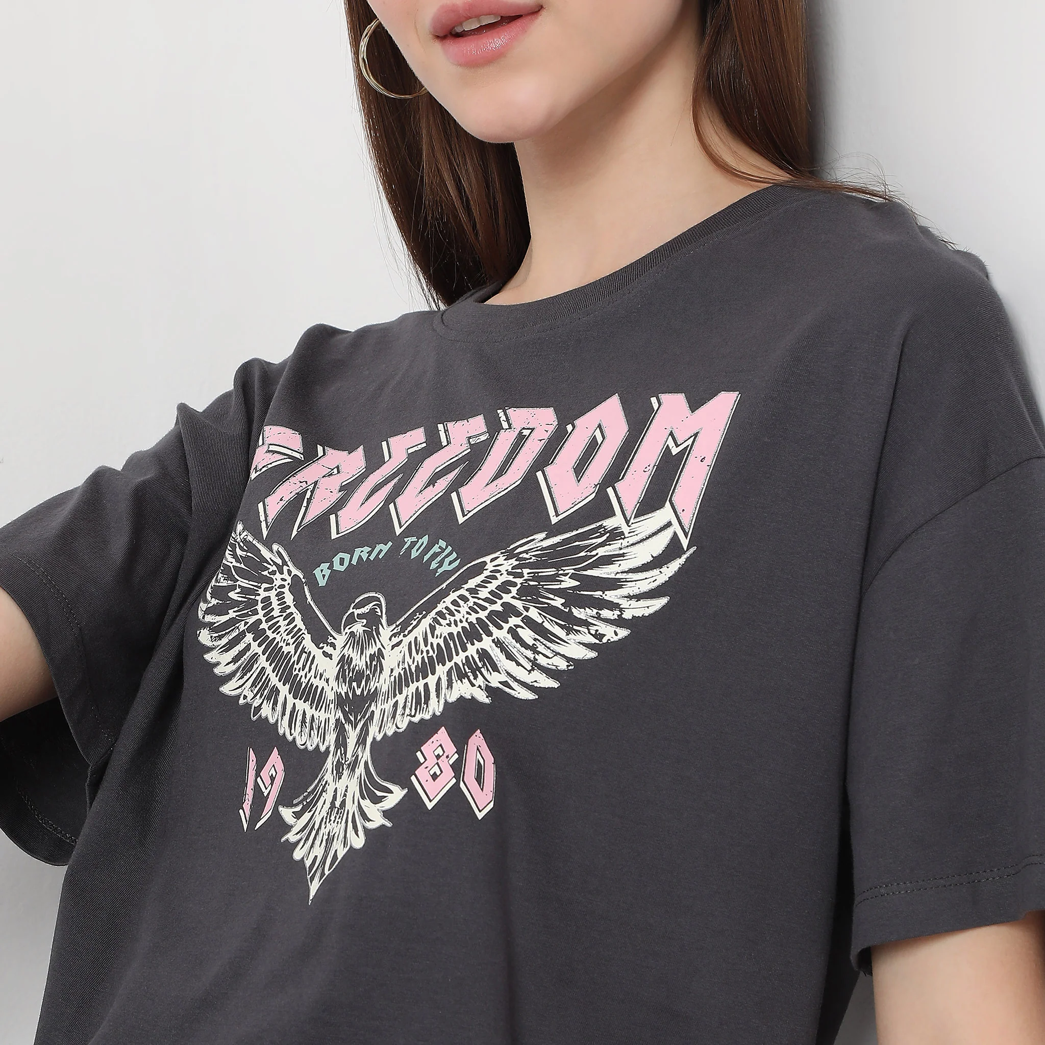 Boxy Fit Graphic Freedom Crop T-Shirt - Image 5