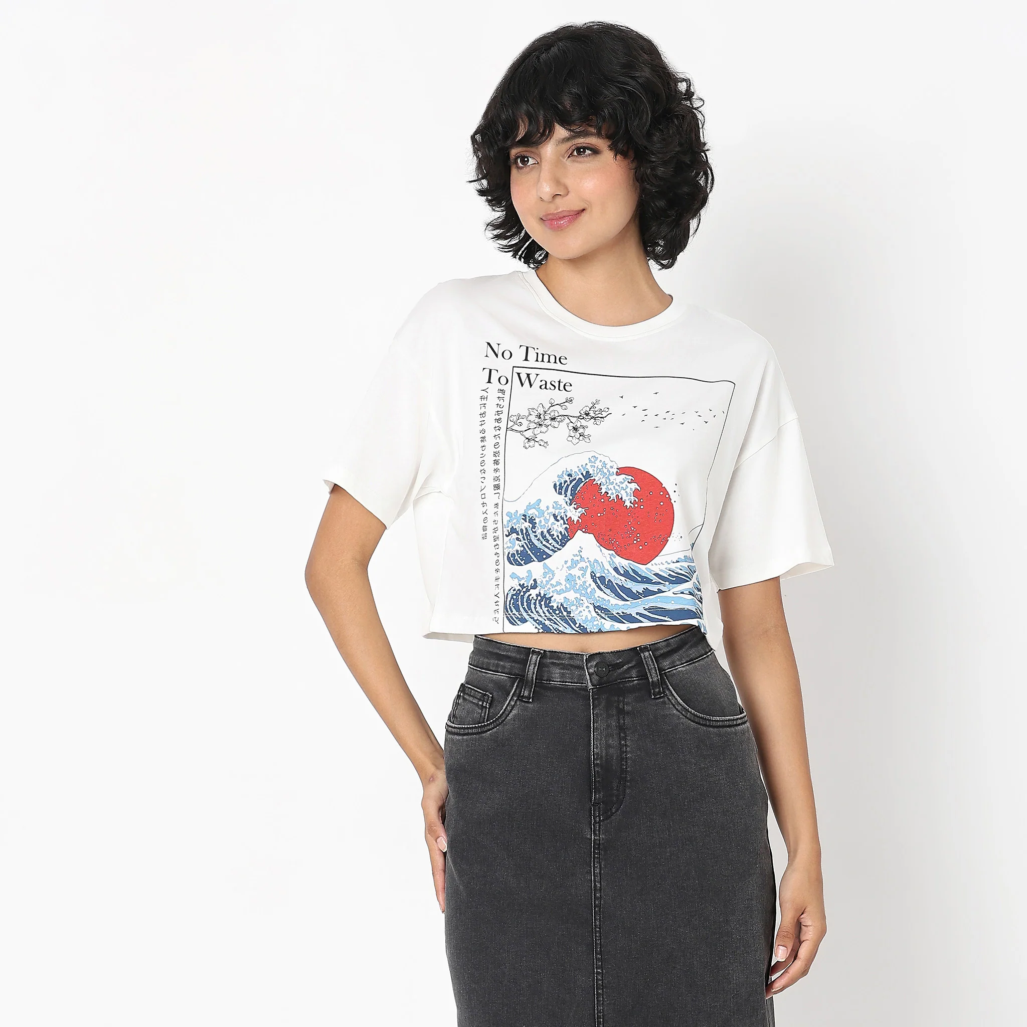 Boxy Fit Graphic T-Shirt - Image 5
