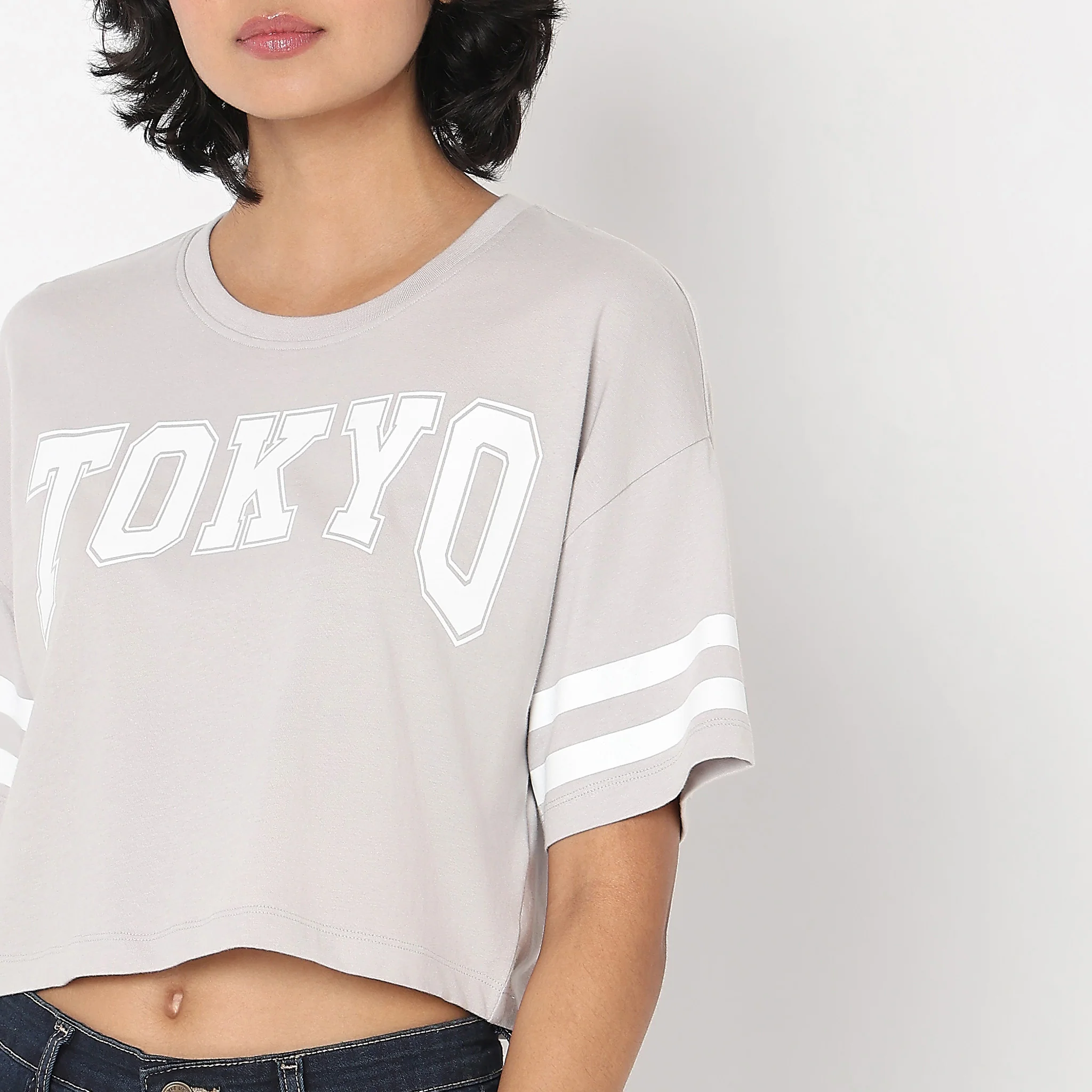 Boxy Fit Graphic T-Shirt - Image 4