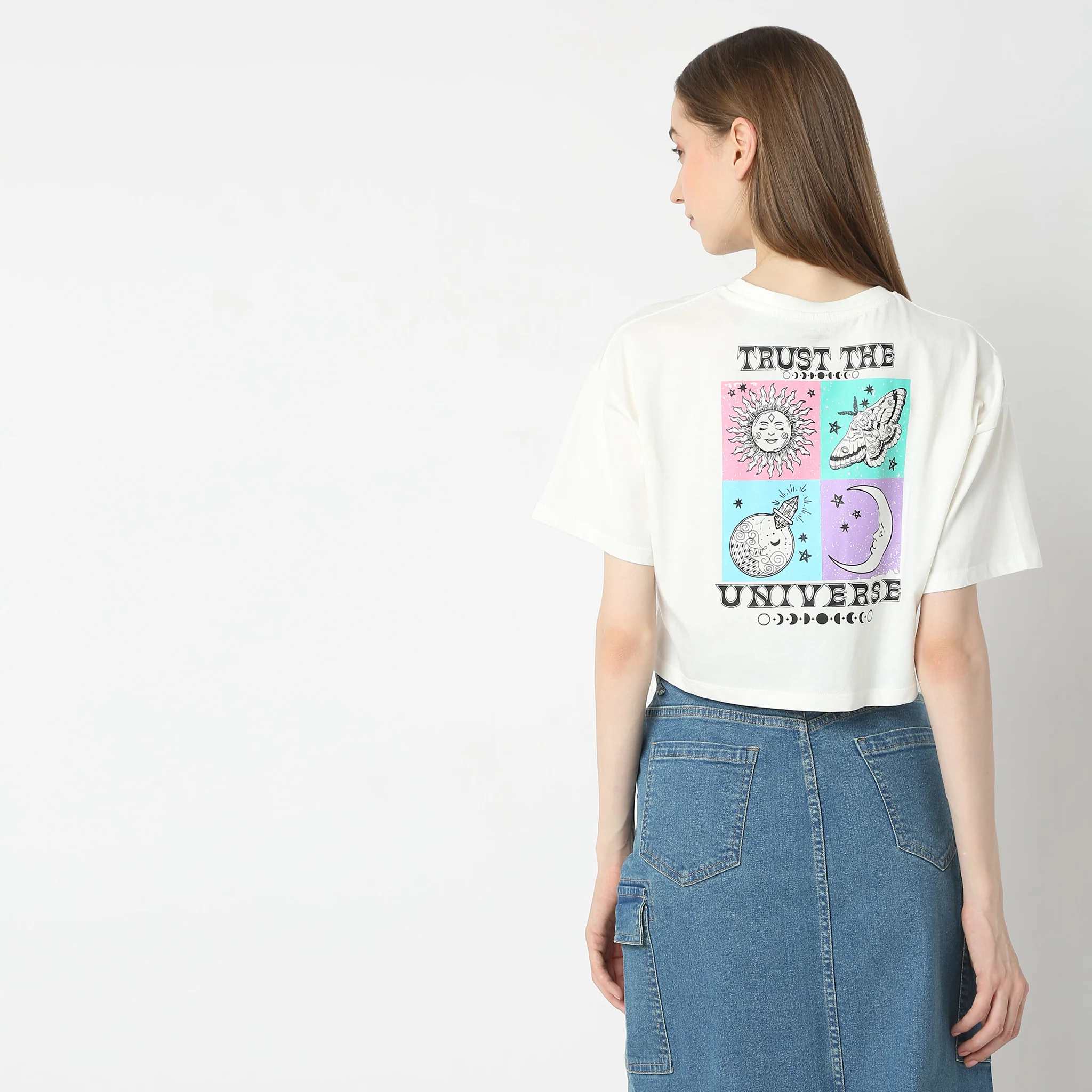 Boxy Fit Graphic T-Shirt - Image 3