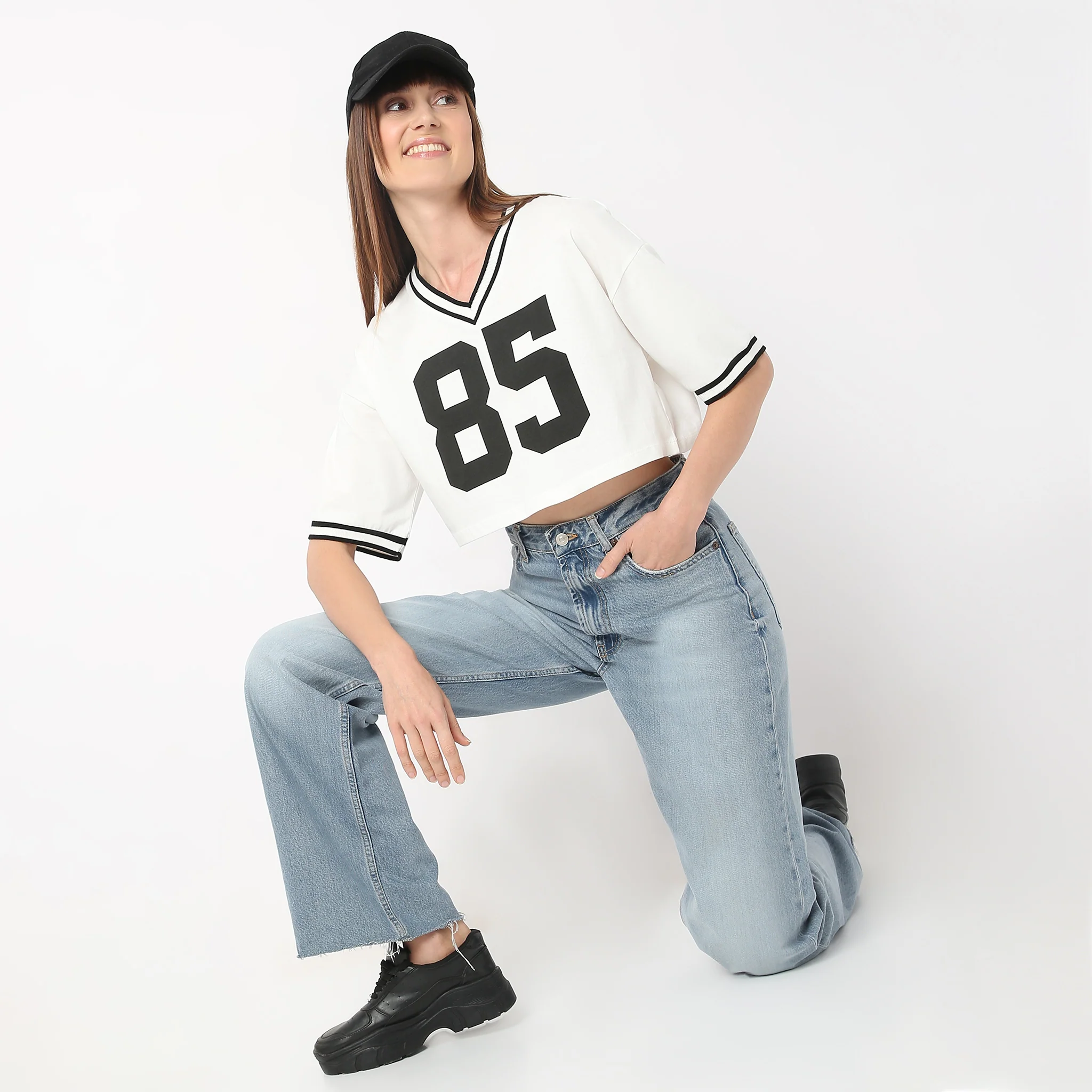 Boxy Fit V-Neck Athleisure Graphic Crop Tee