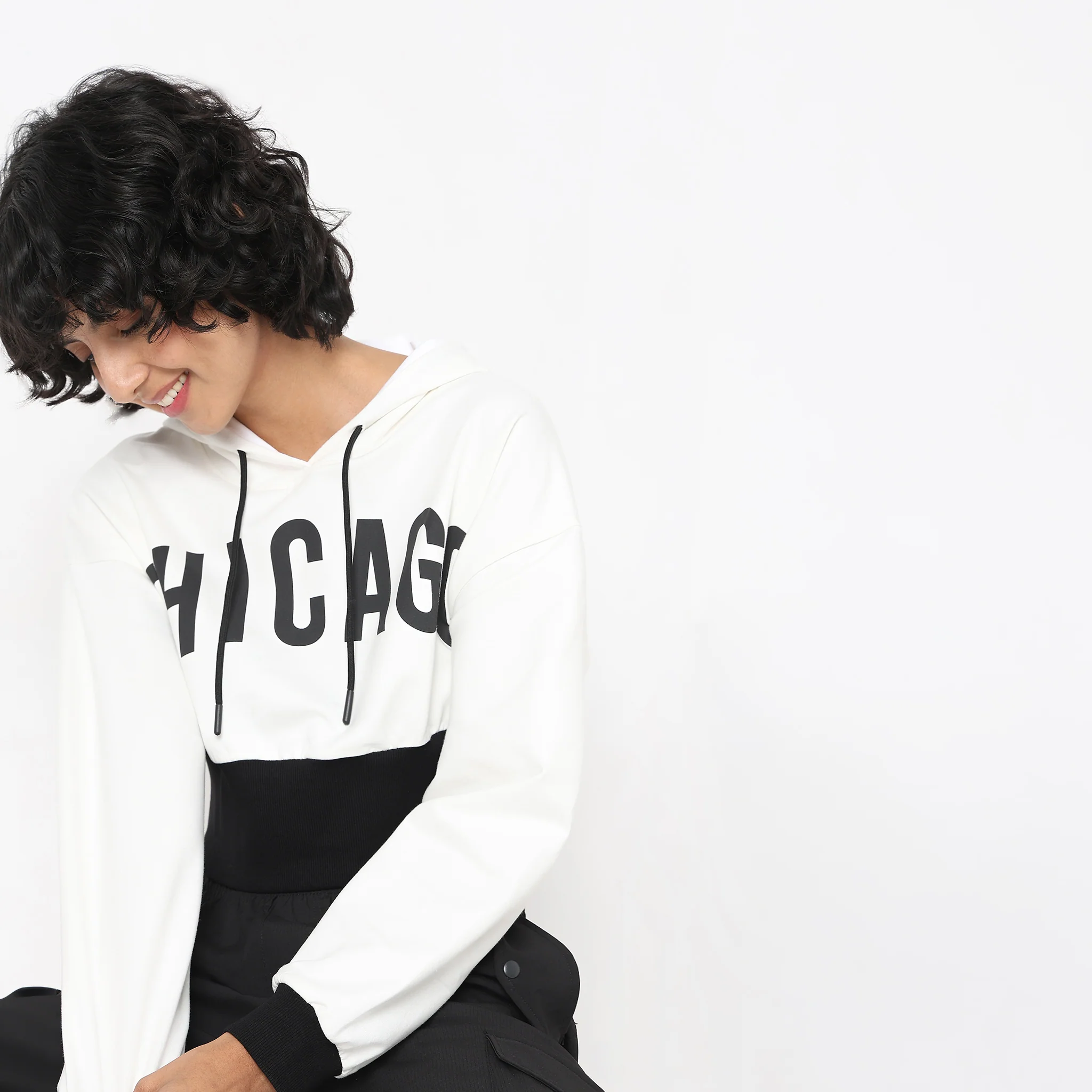 Boxy Fit Printed T-Shirt - Image 4