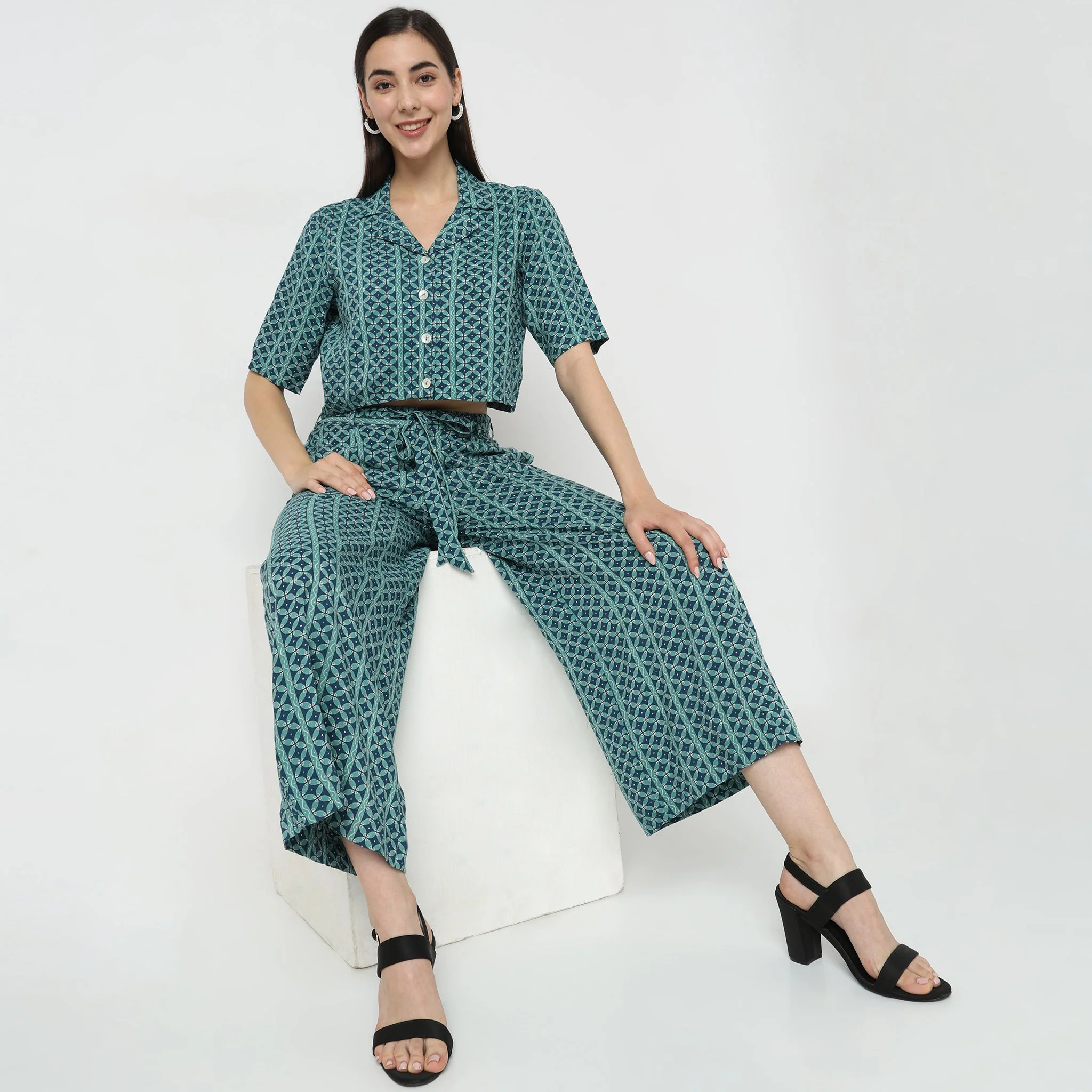Boxy Fit Printed Top - Image 6