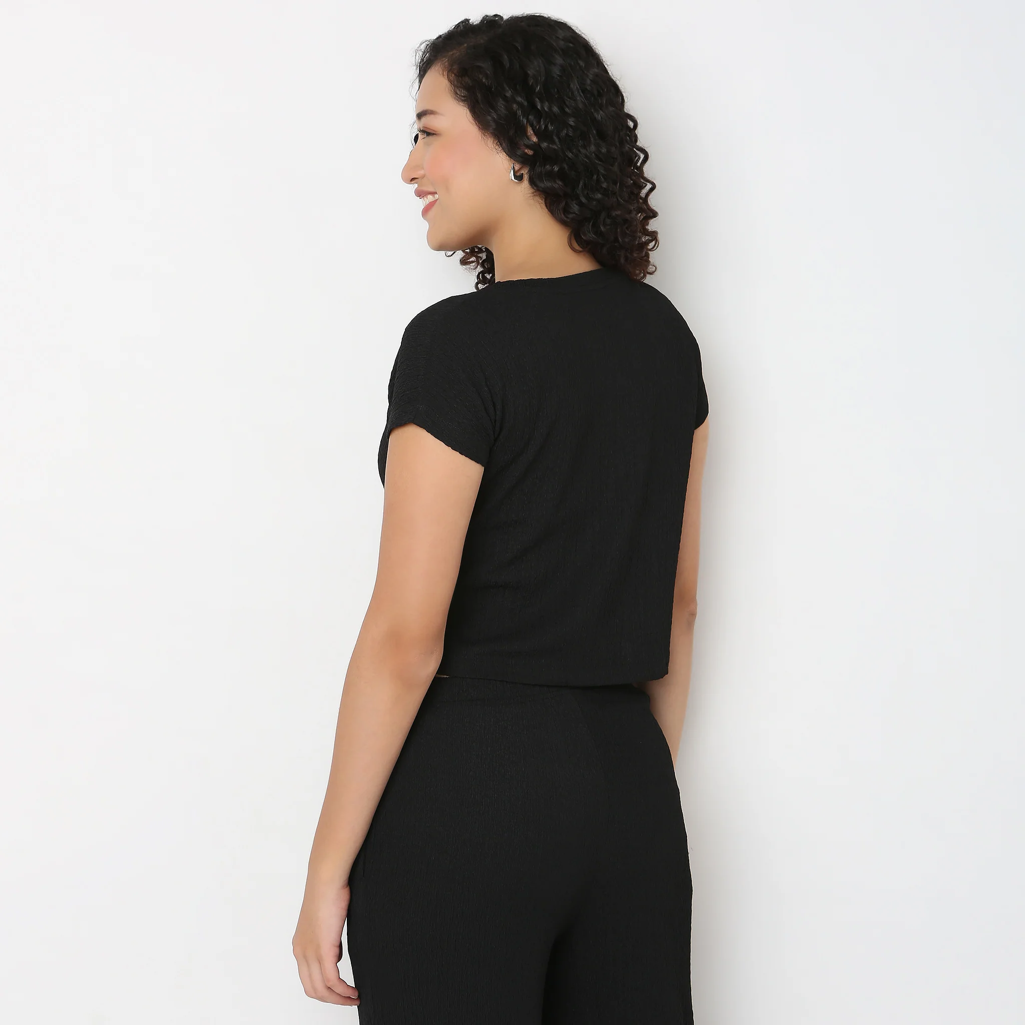 Cropped Boxy Fit Betty Top - Image 13