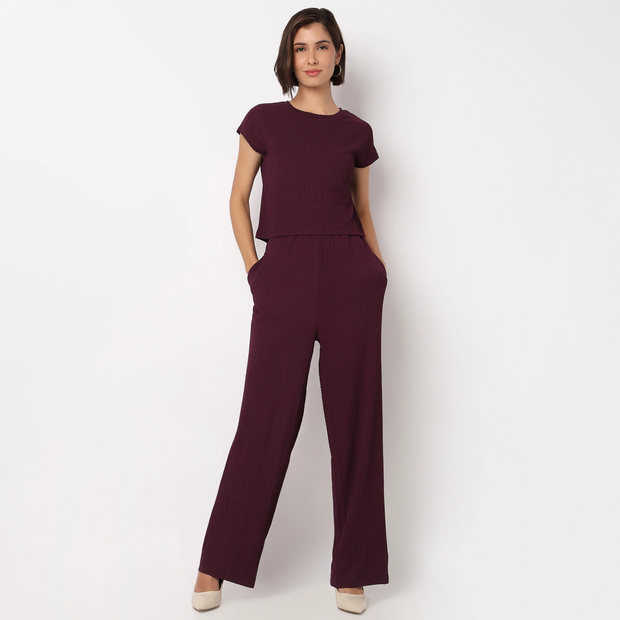 Cropped Boxy Fit Betty Top - Image 16