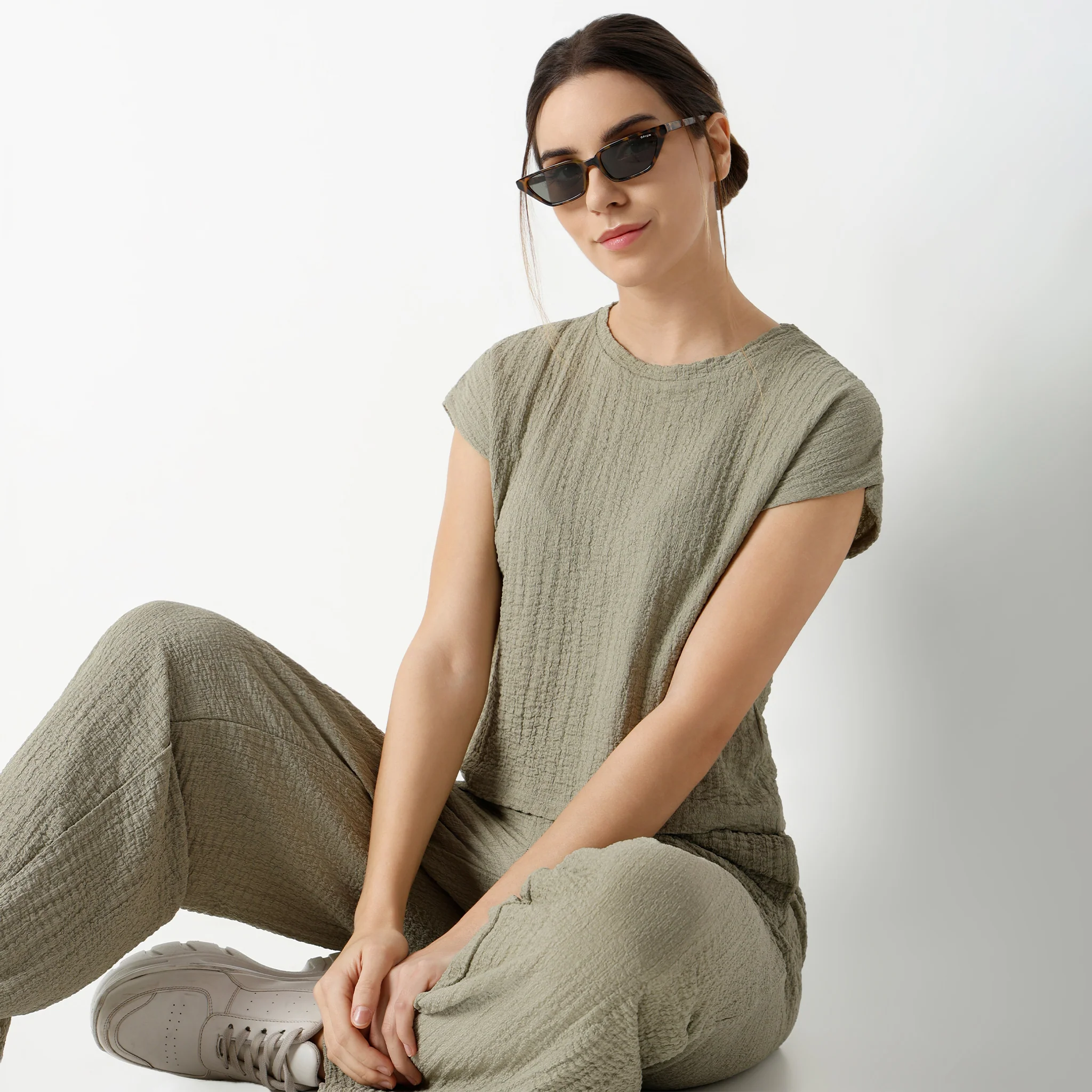 Cropped Boxy Fit Betty Top - Image 6