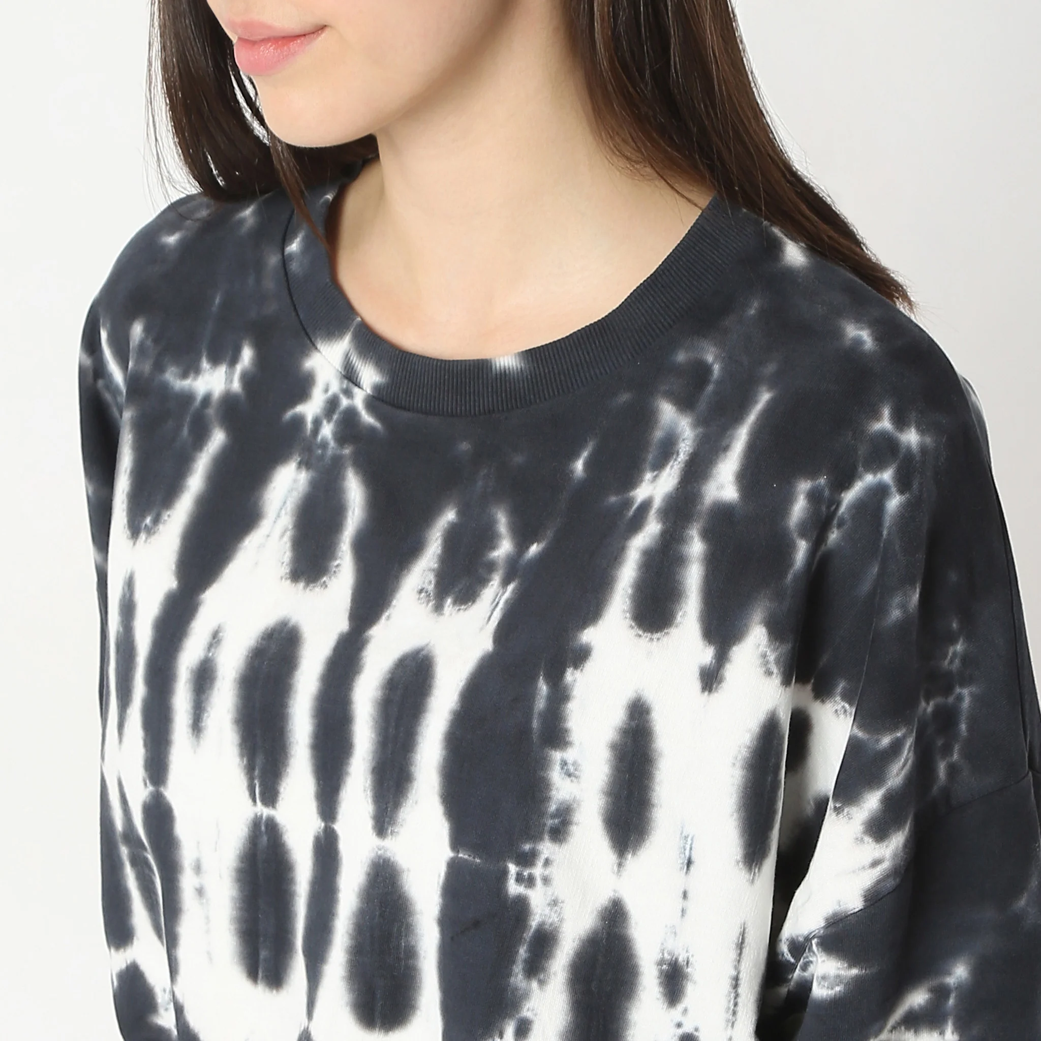 Boxy Fit Tie - Dye Full Sleeve Crop T-Shirt - Image 5