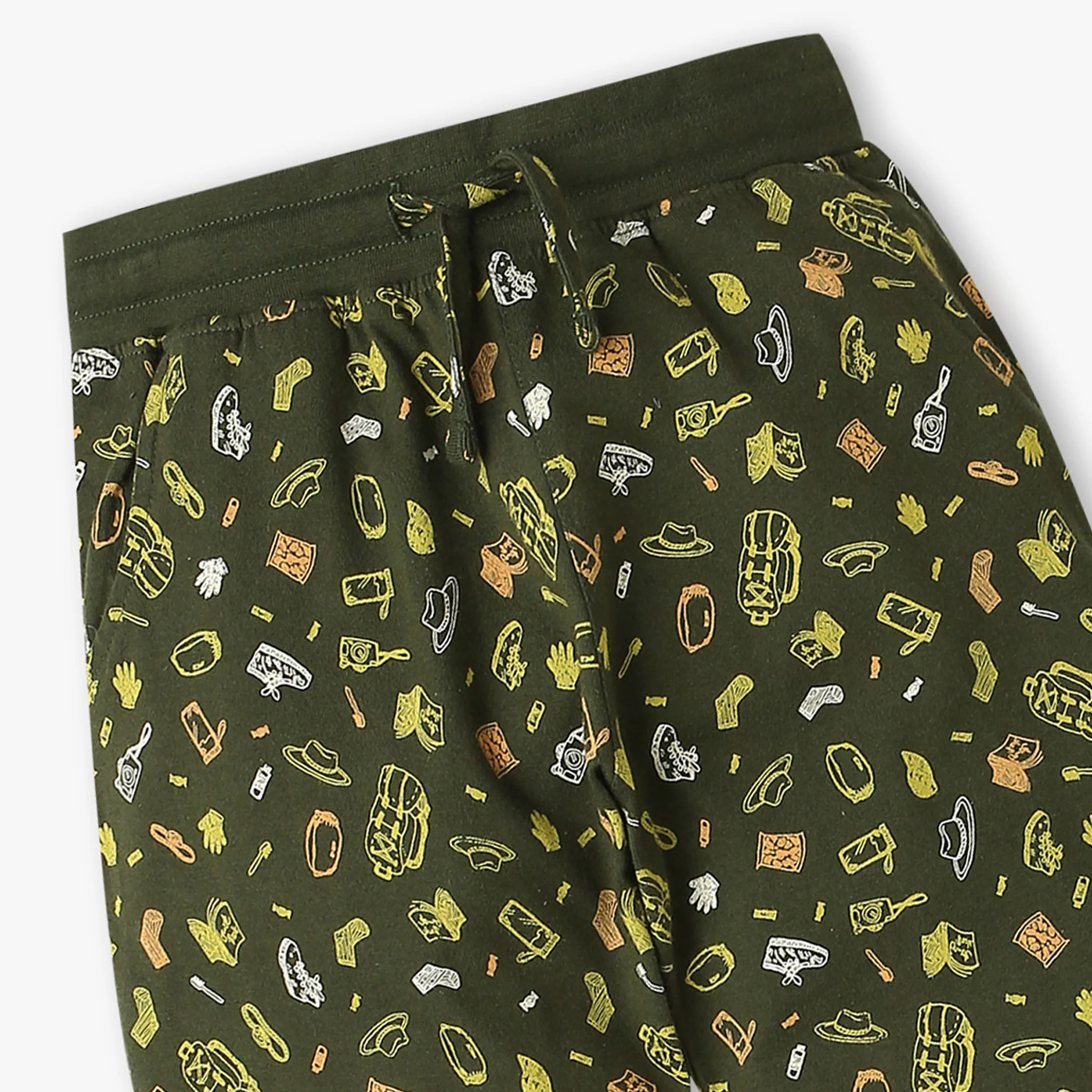 Boys All Over Print Crew Neck T-Shirt With Trackpant Sleepwear Set - Image 7