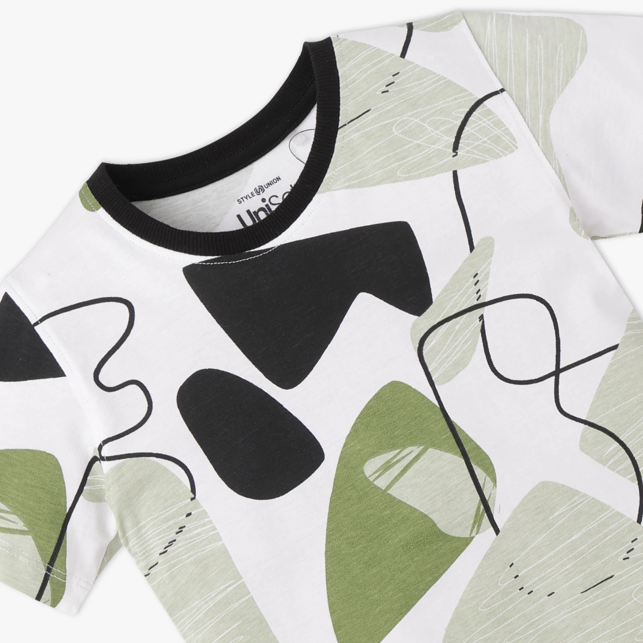 Boys Crew Neck All Over Printed T-Shirt - Image 3