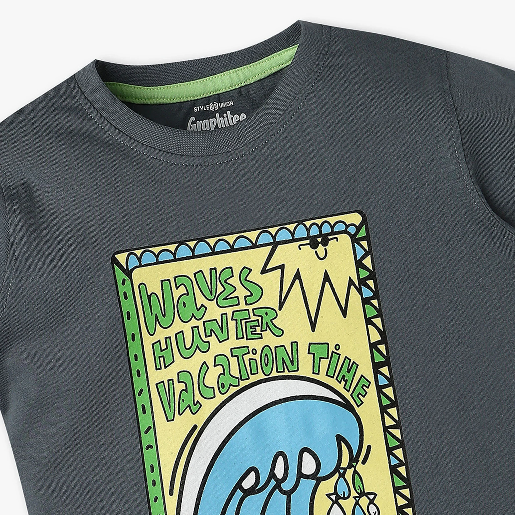 Boys Crew Neck Graphitee - Image 3
