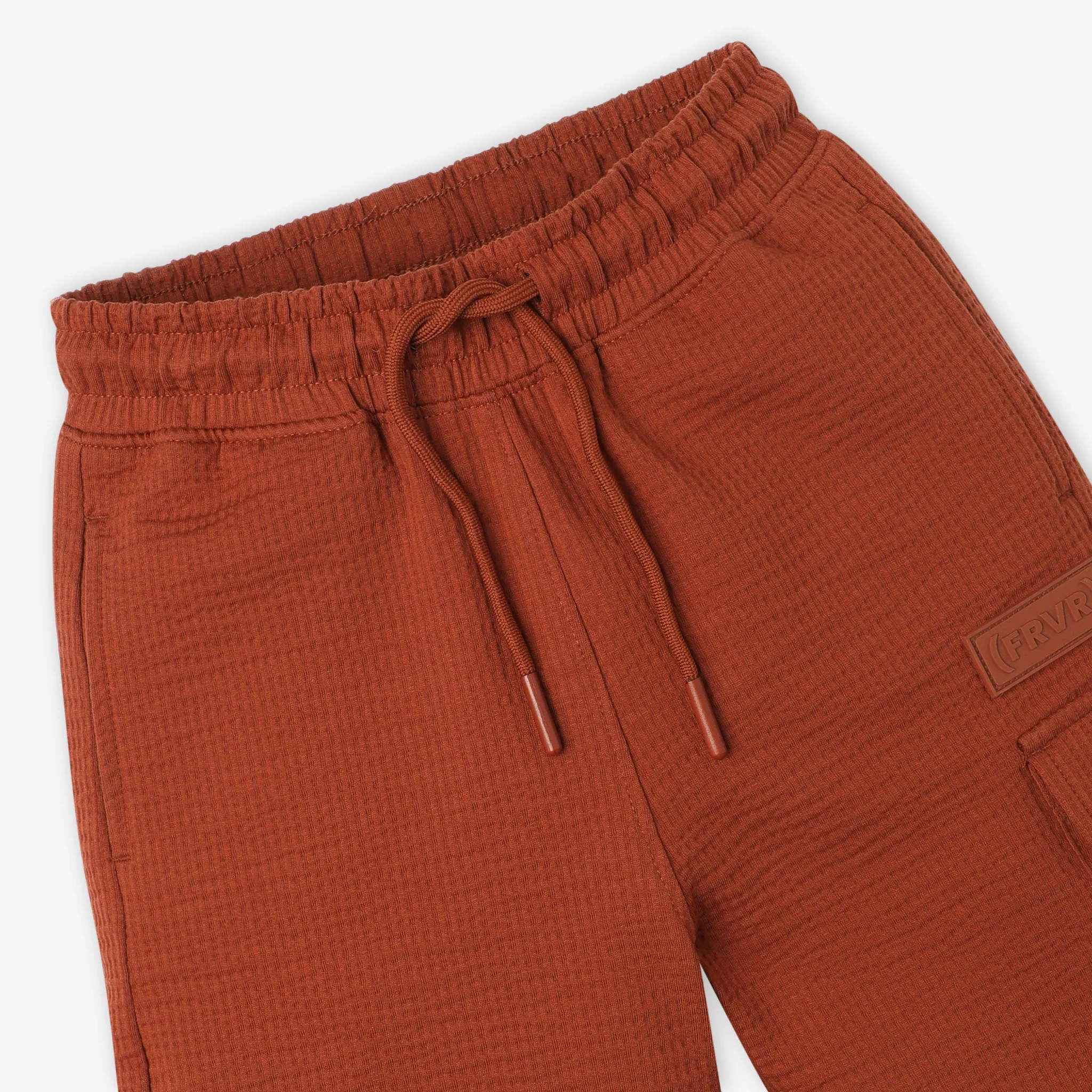 Boys Knee Length Mid Rise Cargo Pocket Shorts - Image 3