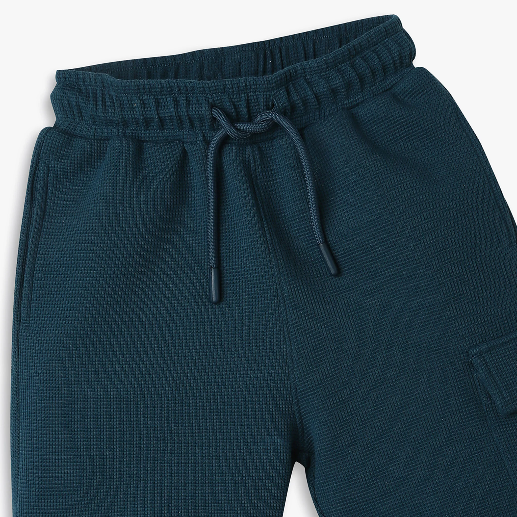 Boys Regular Fit Solid Mid Rise Shorts - Image 3