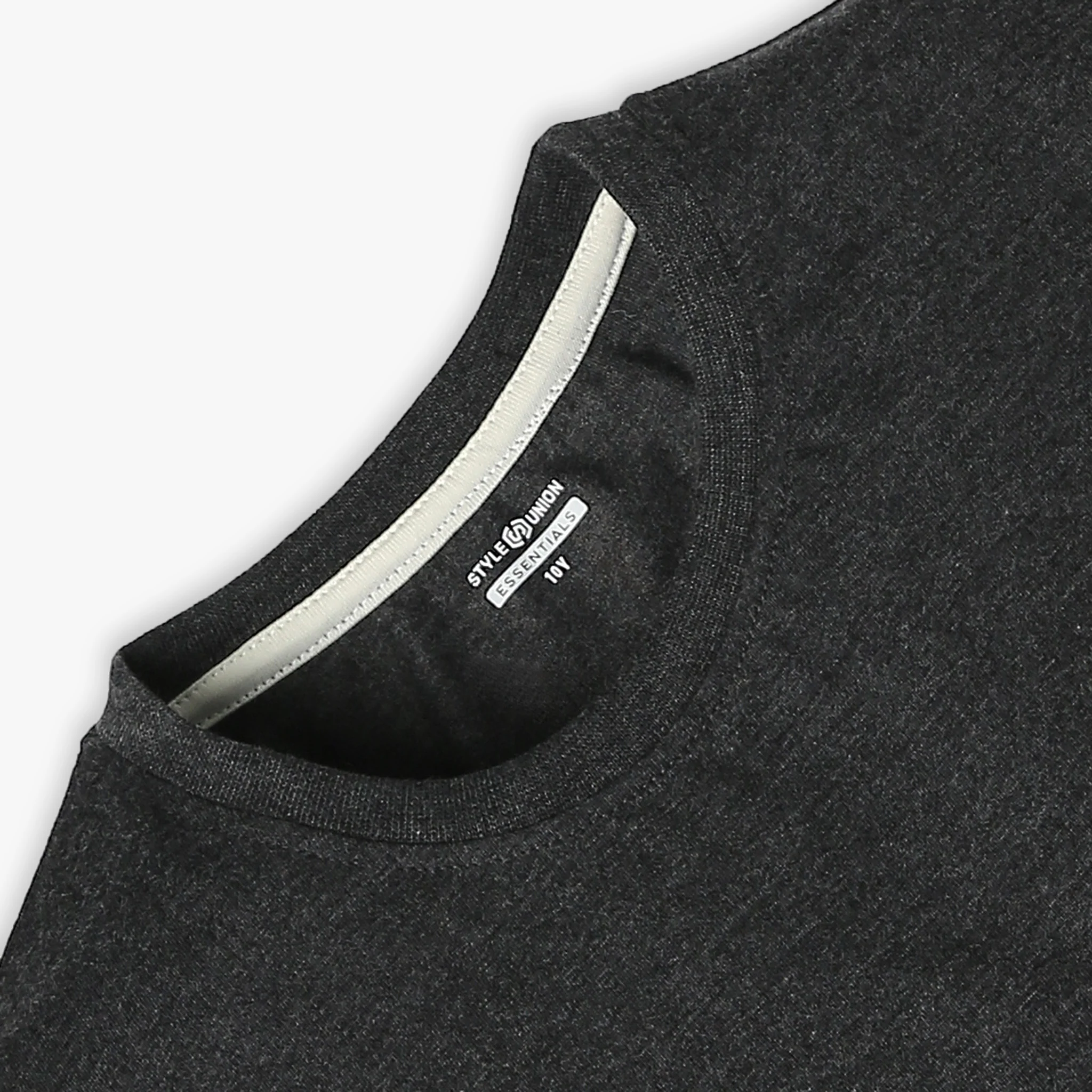 Boy's Regular Fit Solid T-Shirt - Image 3