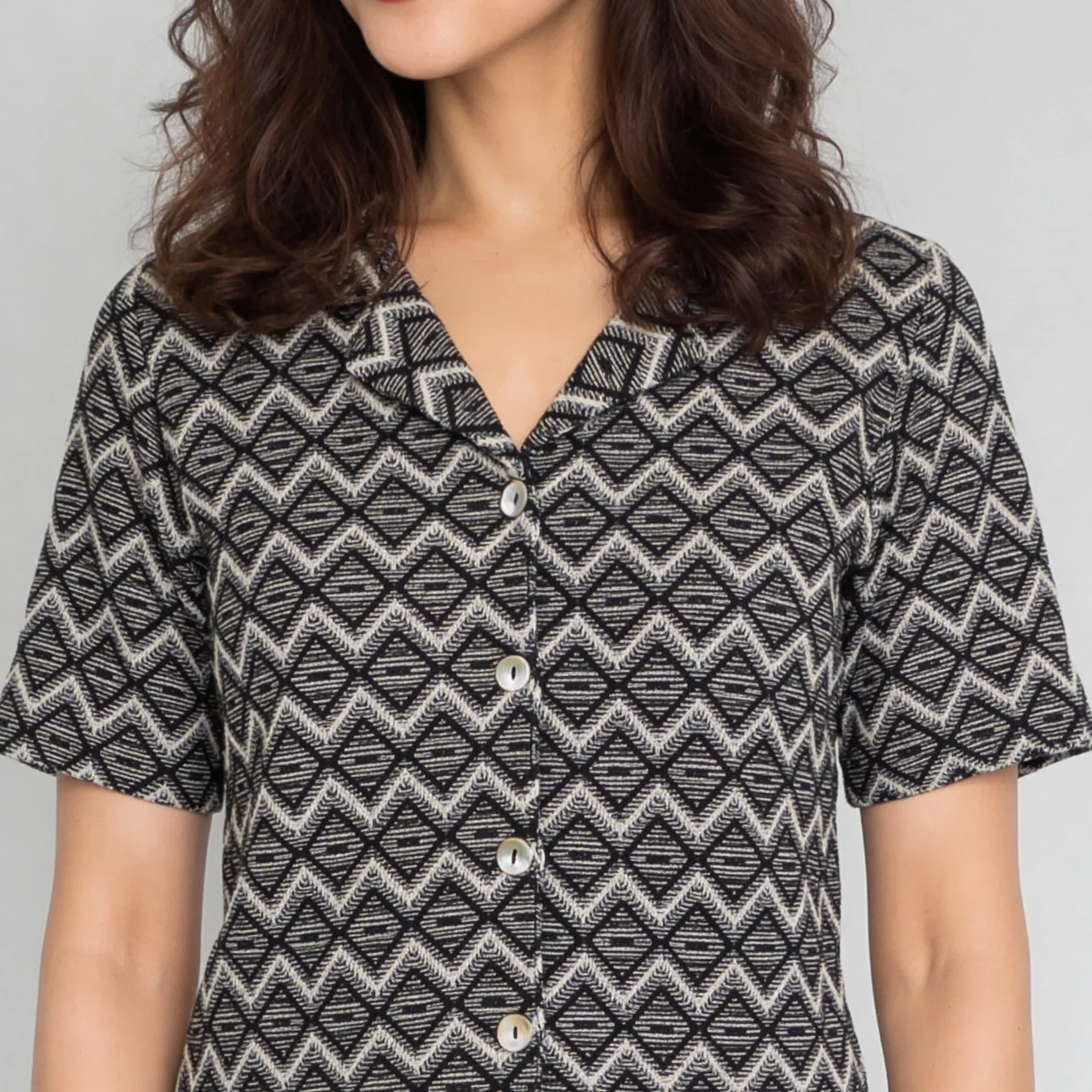 Camp Collar Crop Shirt - Image 4