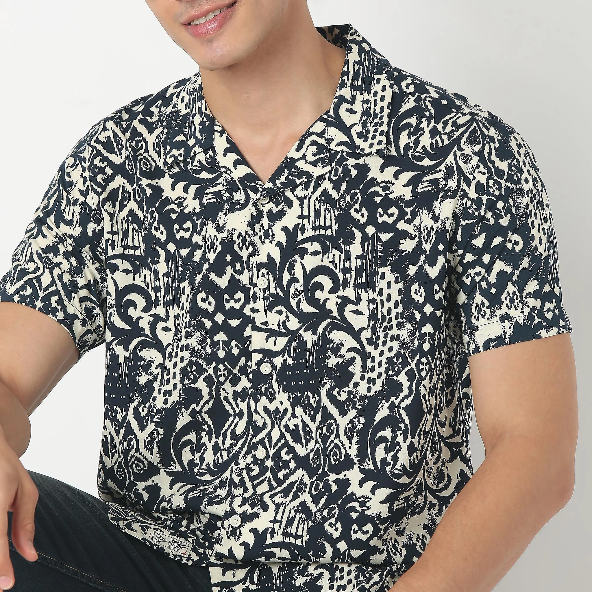 Camp Collar Half Sleeve Printed Retreat Shirt - Image 4